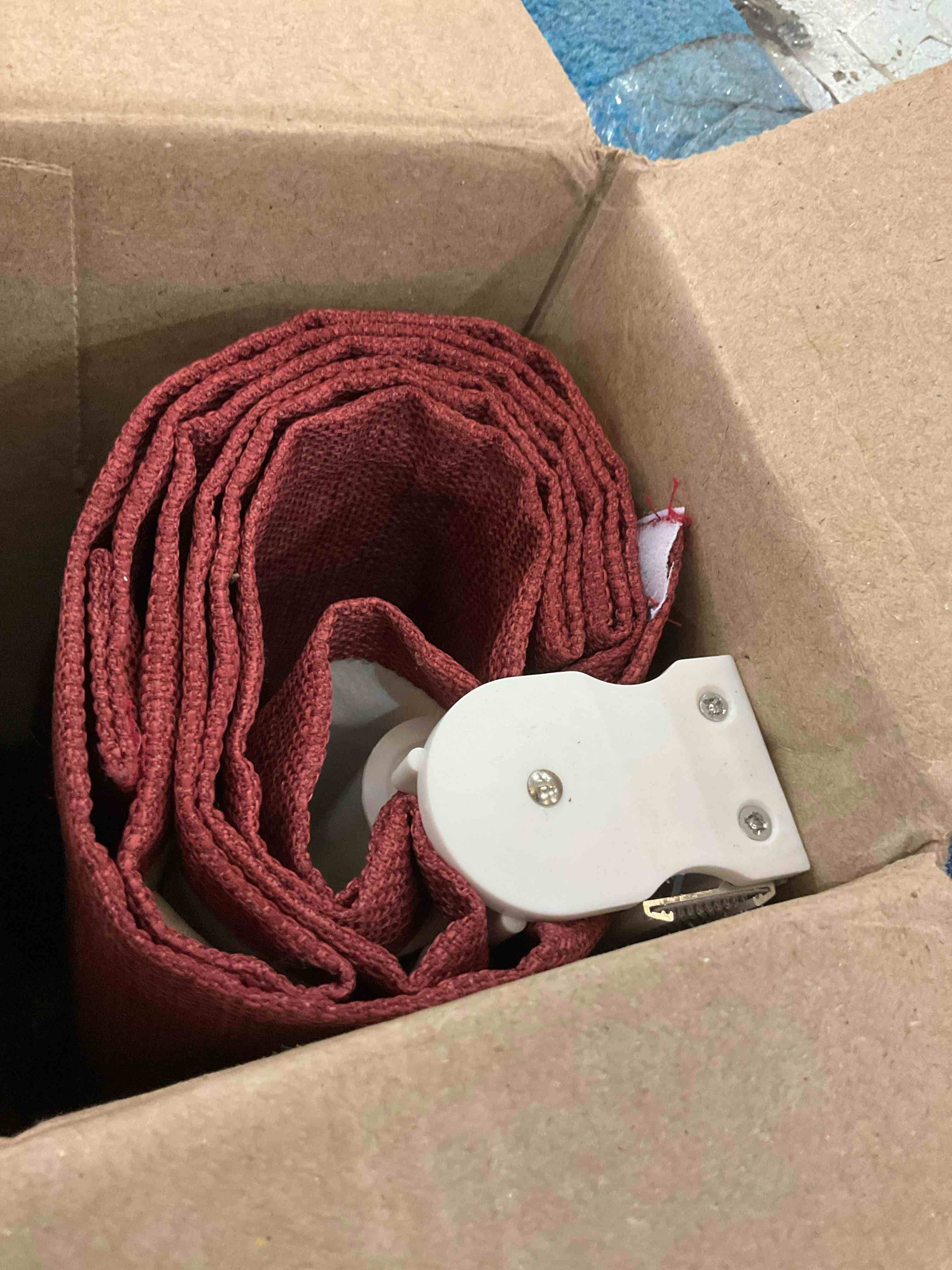 https://s3.amazonaws.com/lotting-images-prod/BargainHunt/EXS01412096_1722273564307.jpeg
