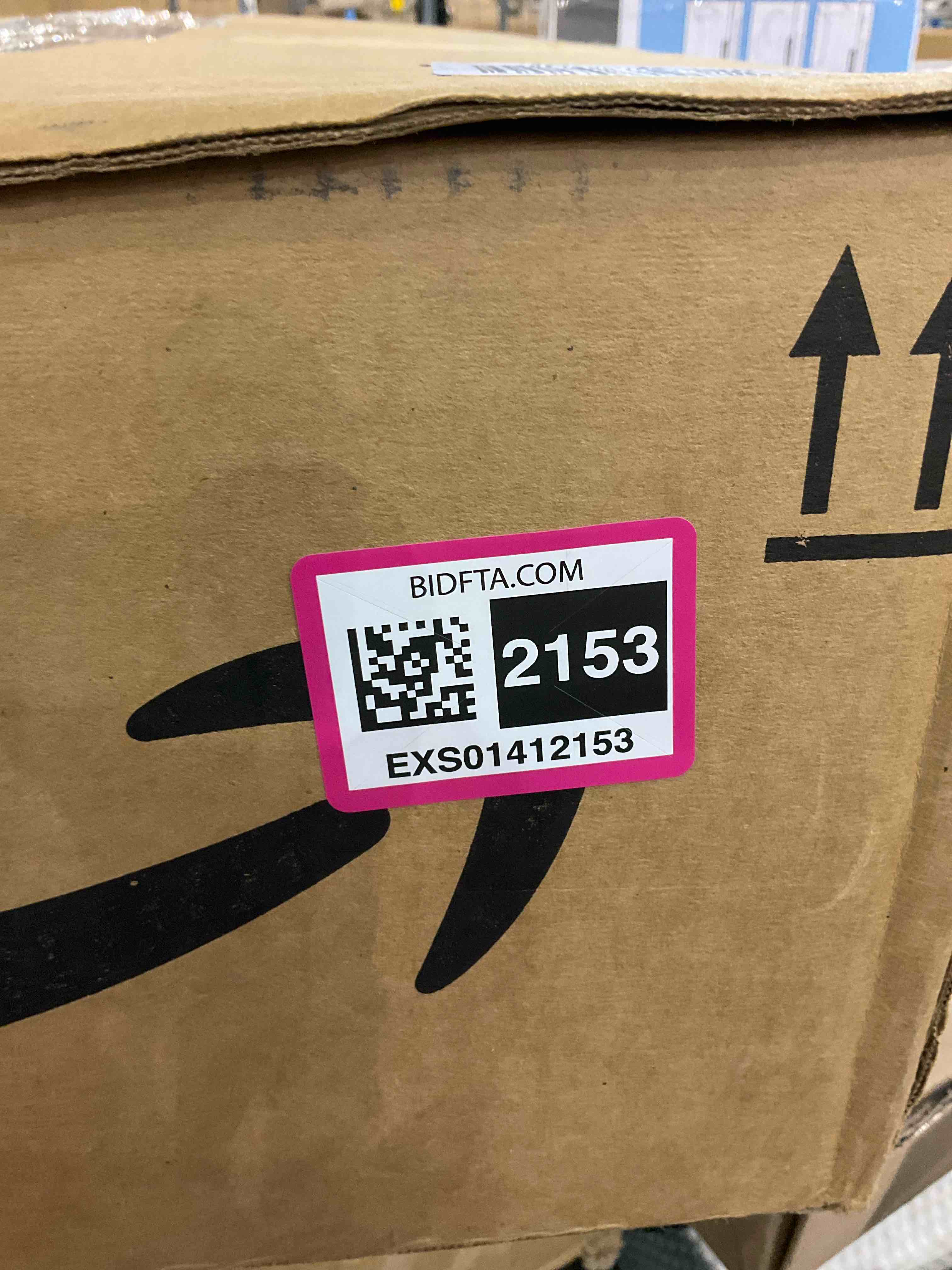 https://s3.amazonaws.com/lotting-images-prod/BargainHunt/EXS01412153_1722342407667.jpeg