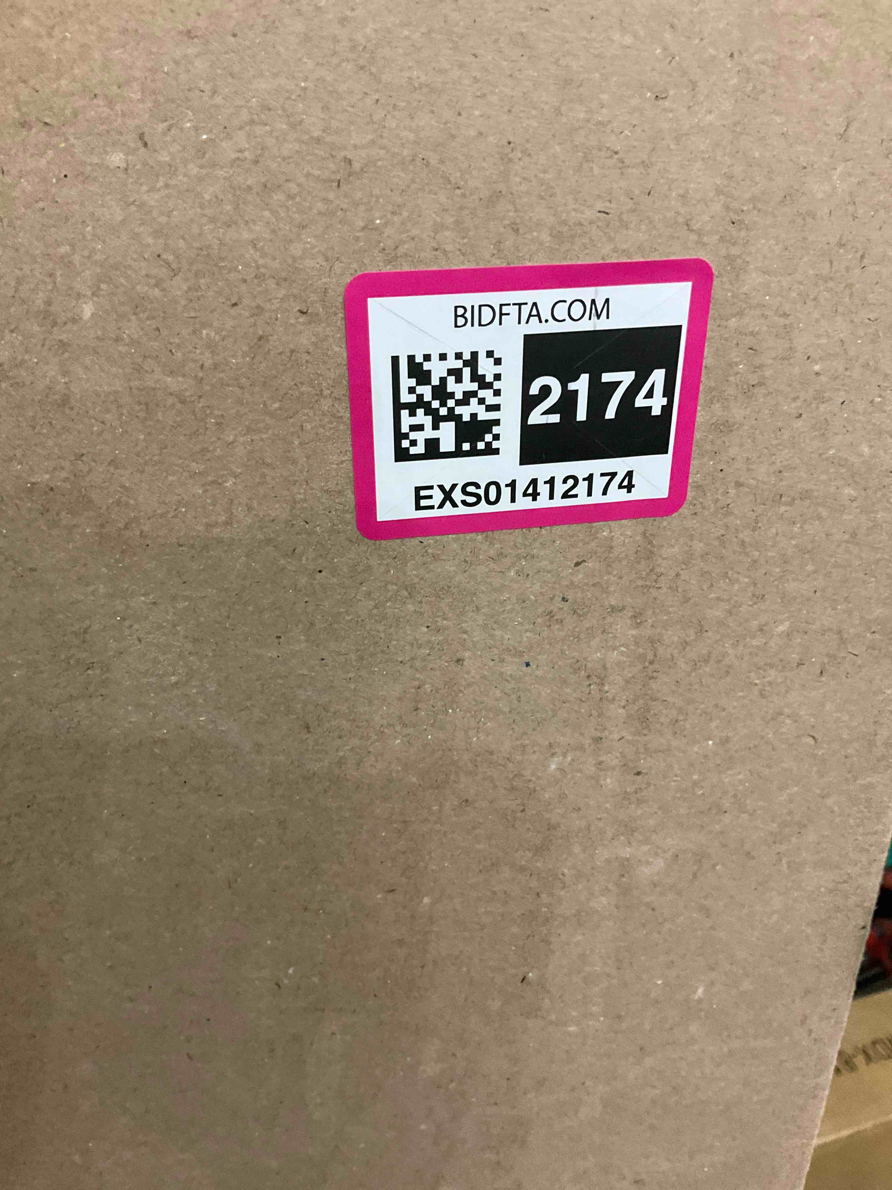 https://s3.amazonaws.com/lotting-images-prod/BargainHunt/EXS01412174_1722349533995.jpeg