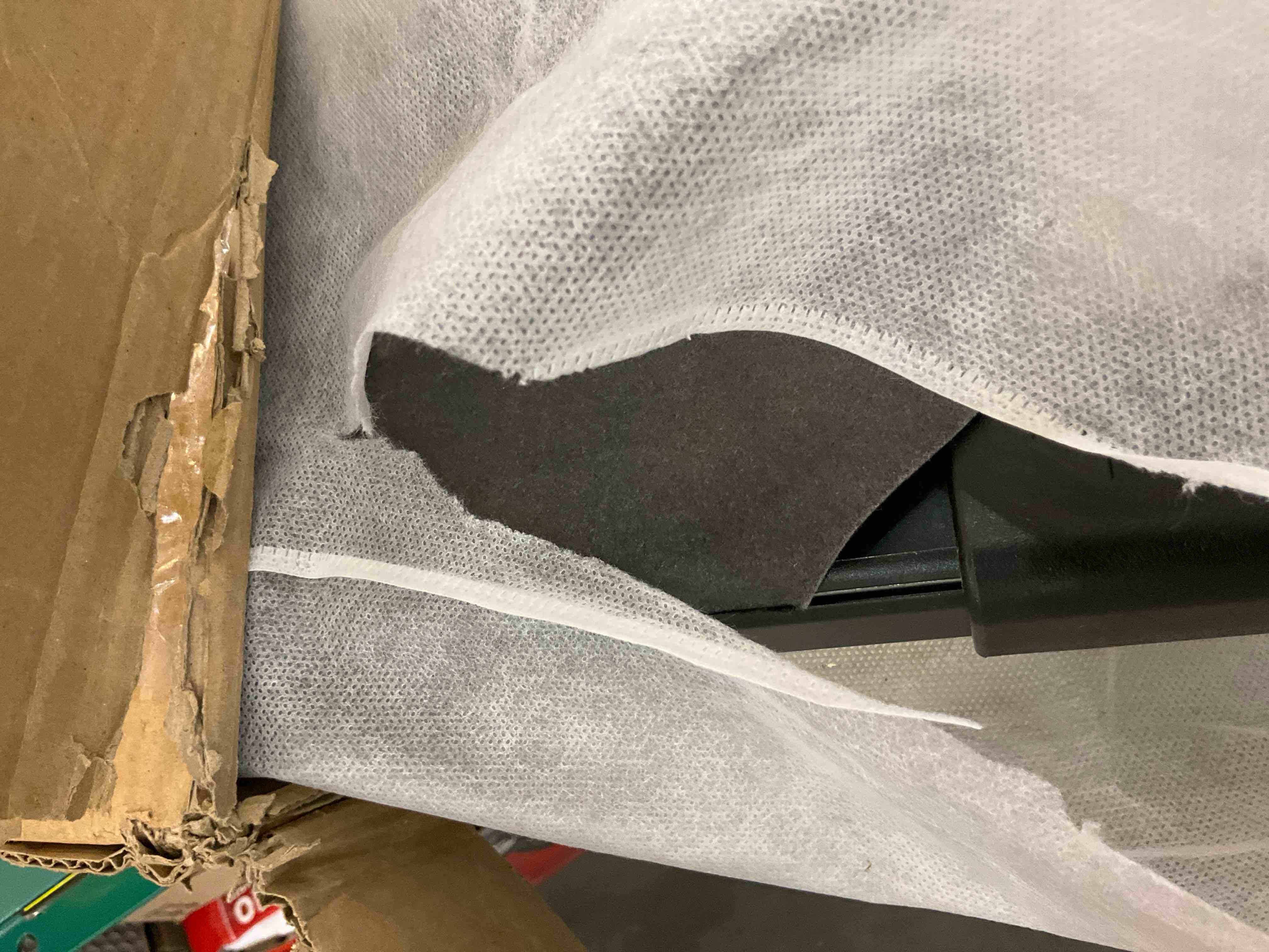 https://s3.amazonaws.com/lotting-images-prod/BargainHunt/EXS01412338_1722531344040.jpeg