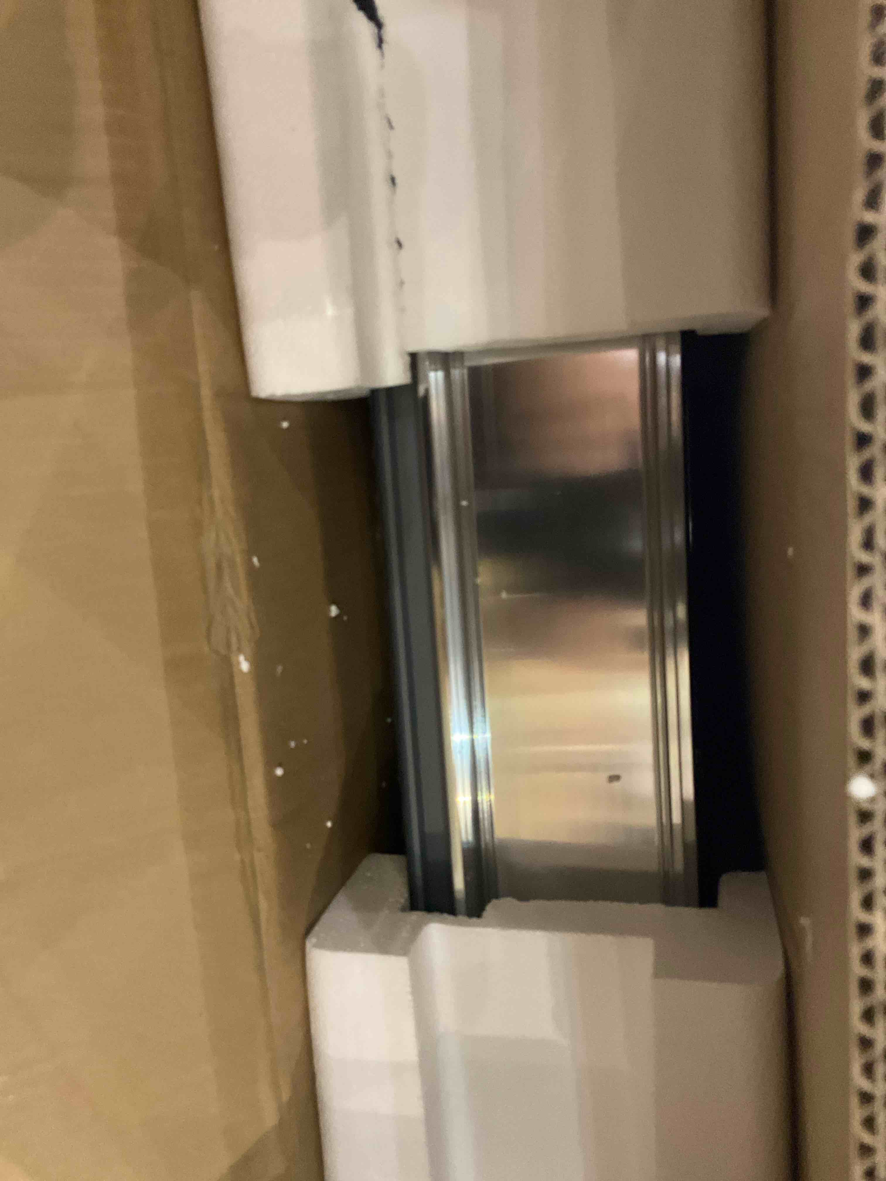 https://s3.amazonaws.com/lotting-images-prod/BargainHunt/EXS01412697_1721733837547.jpeg