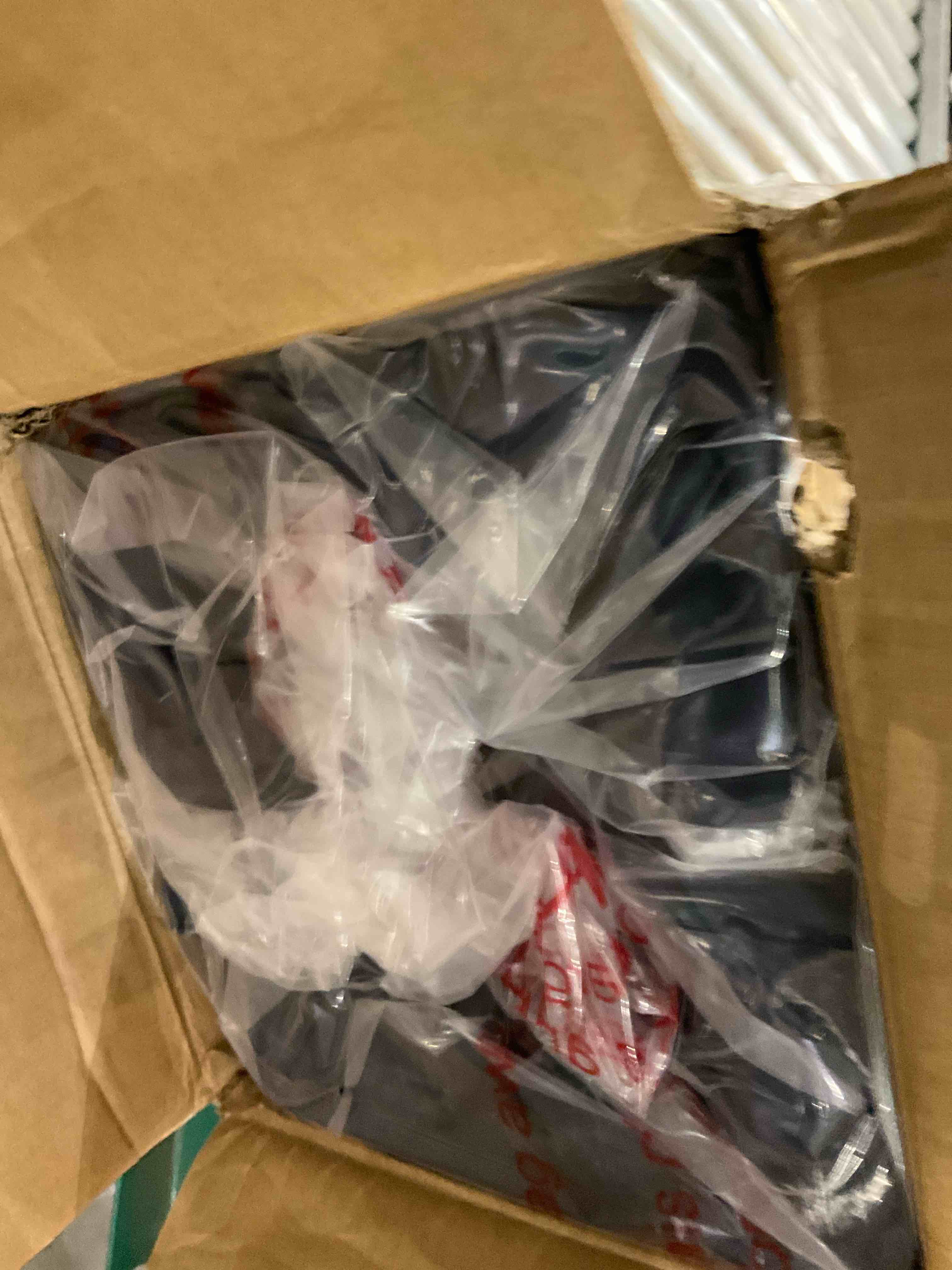 https://s3.amazonaws.com/lotting-images-prod/BargainHunt/EXS01412780_1721753606867.jpeg