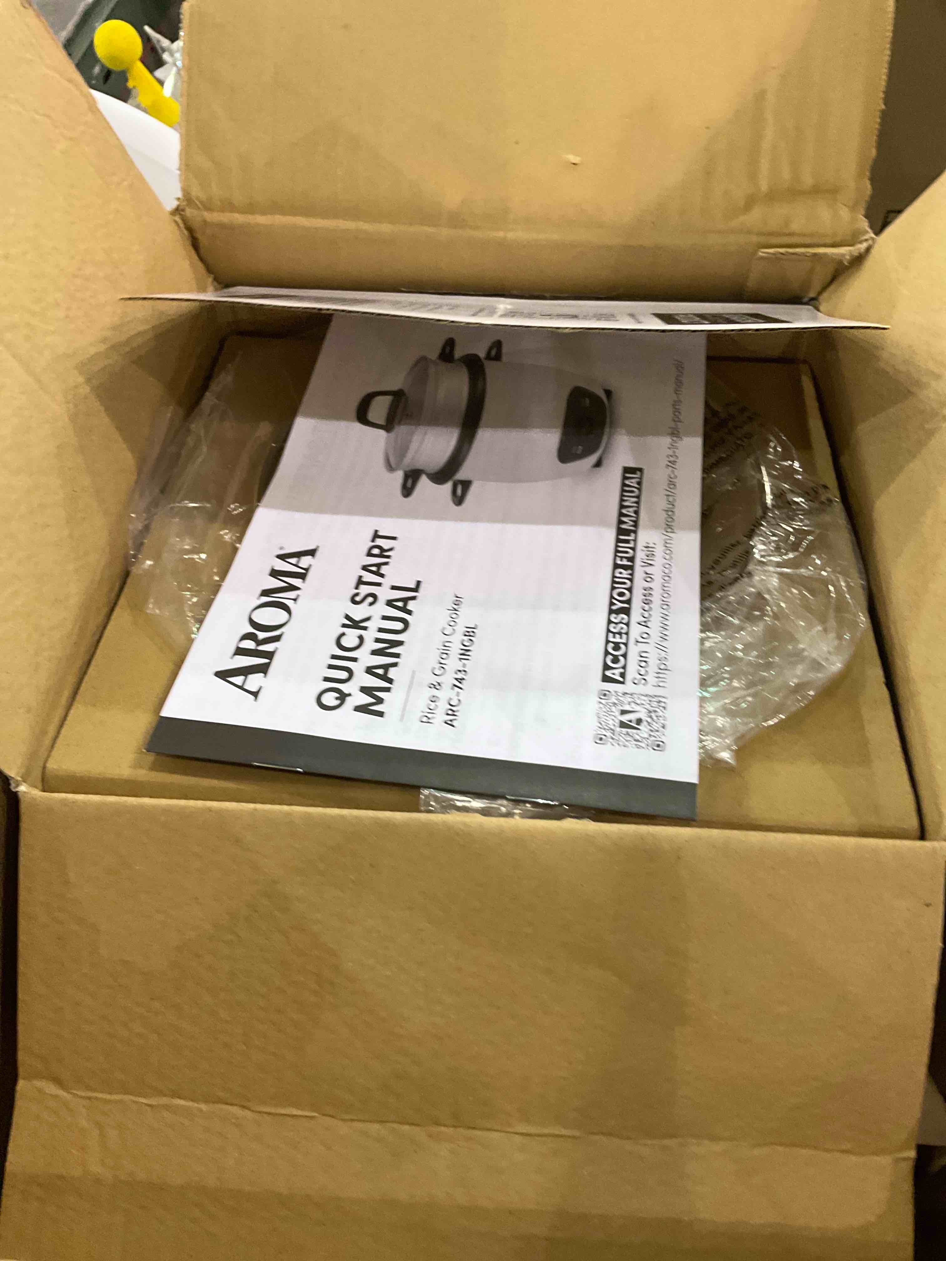 https://s3.amazonaws.com/lotting-images-prod/BargainHunt/EXS01413096_1722597836025.jpeg