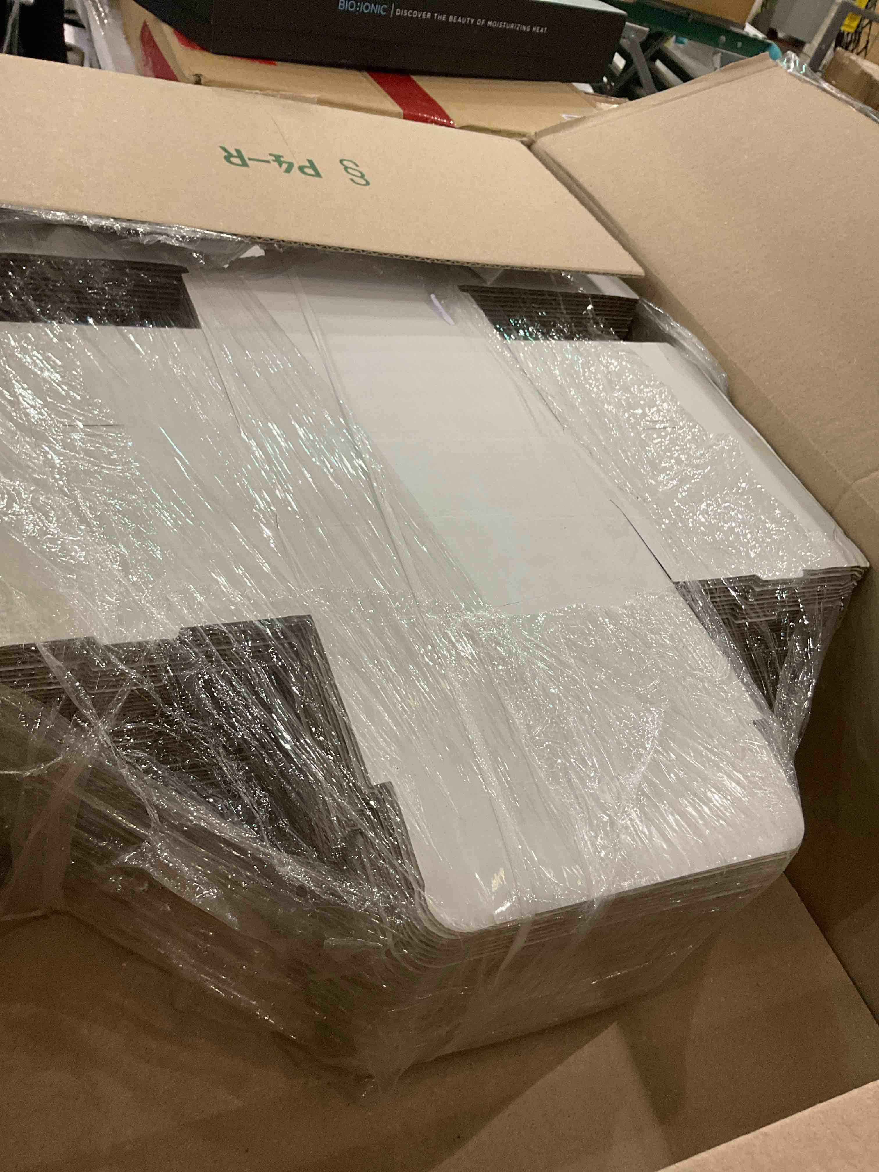 https://s3.amazonaws.com/lotting-images-prod/BargainHunt/EXS01413133_1722602113092.jpeg