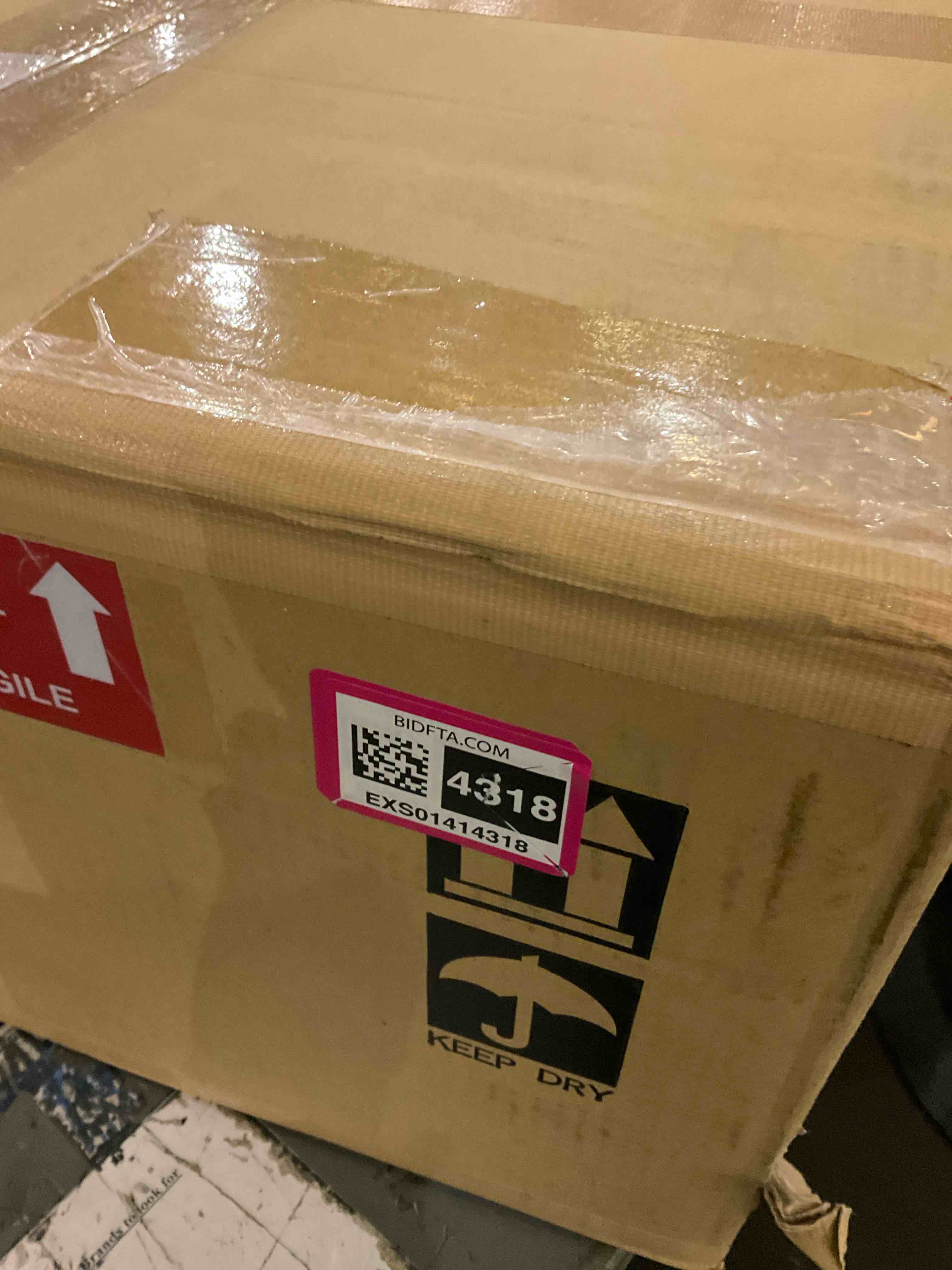 https://s3.amazonaws.com/lotting-images-prod/BargainHunt/EXS01414318_1723642823746.jpeg