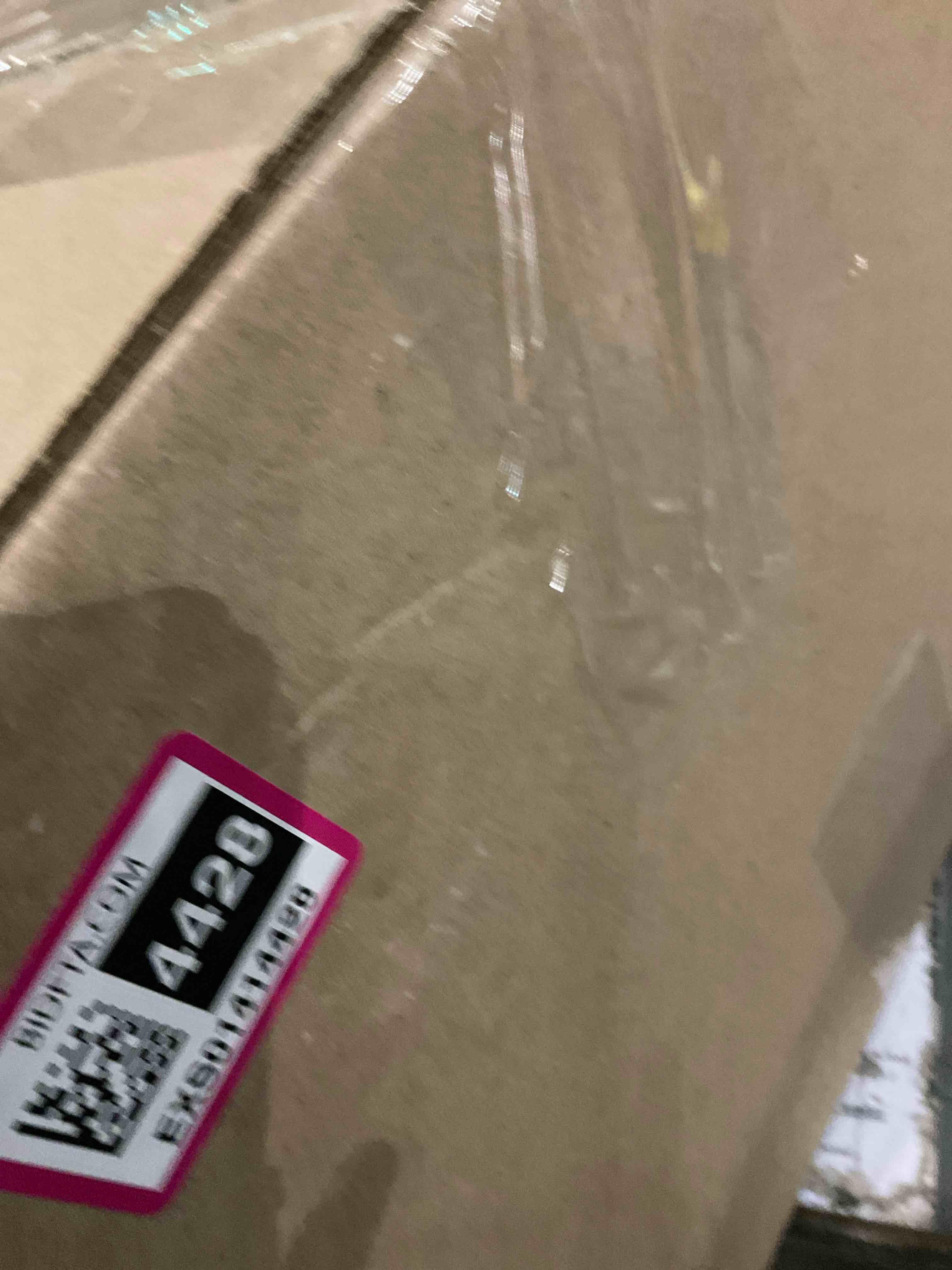 https://s3.amazonaws.com/lotting-images-prod/BargainHunt/EXS01414428_1723722546938.jpeg