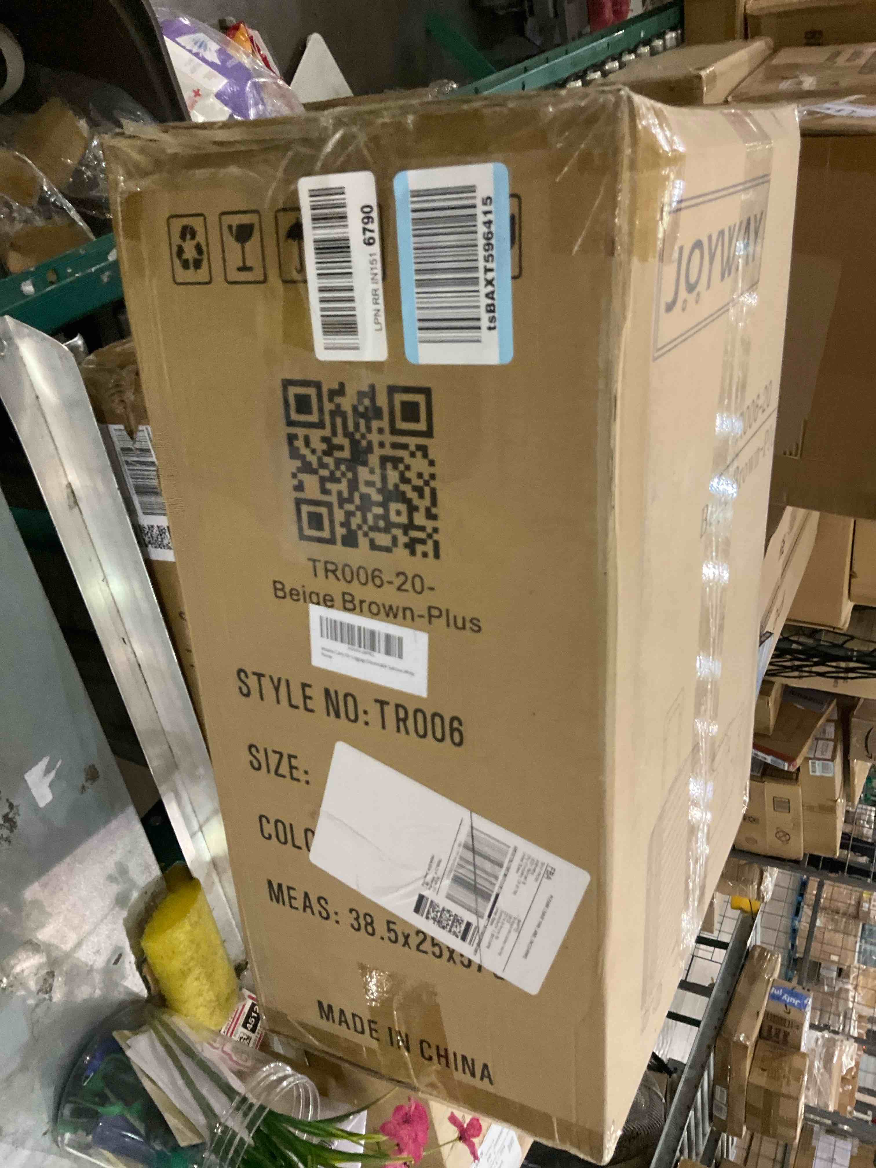 https://s3.amazonaws.com/lotting-images-prod/BargainHunt/EXS01414649_1721934319078.jpeg