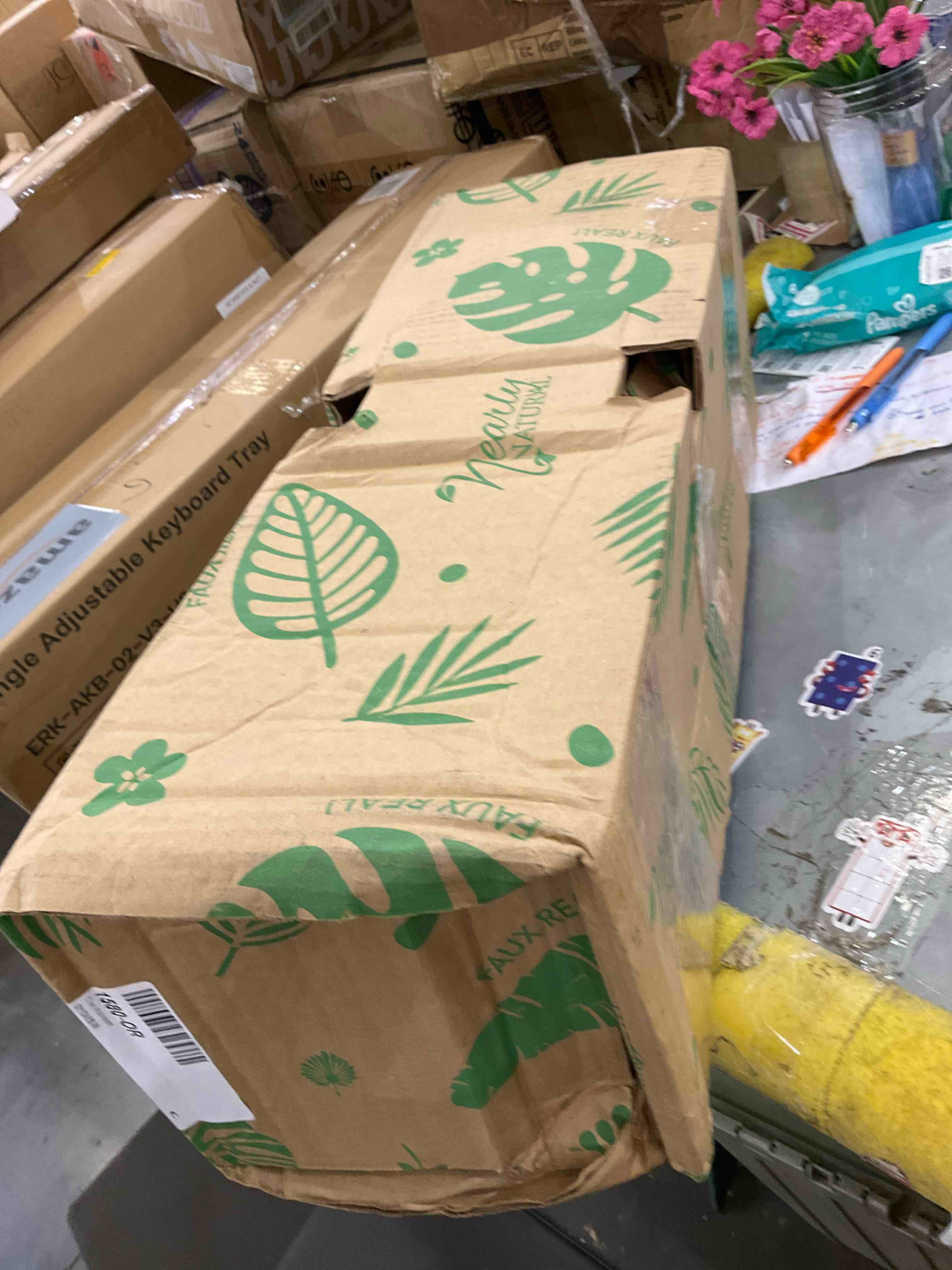 https://s3.amazonaws.com/lotting-images-prod/BargainHunt/EXS01414995_1722437671086.jpeg