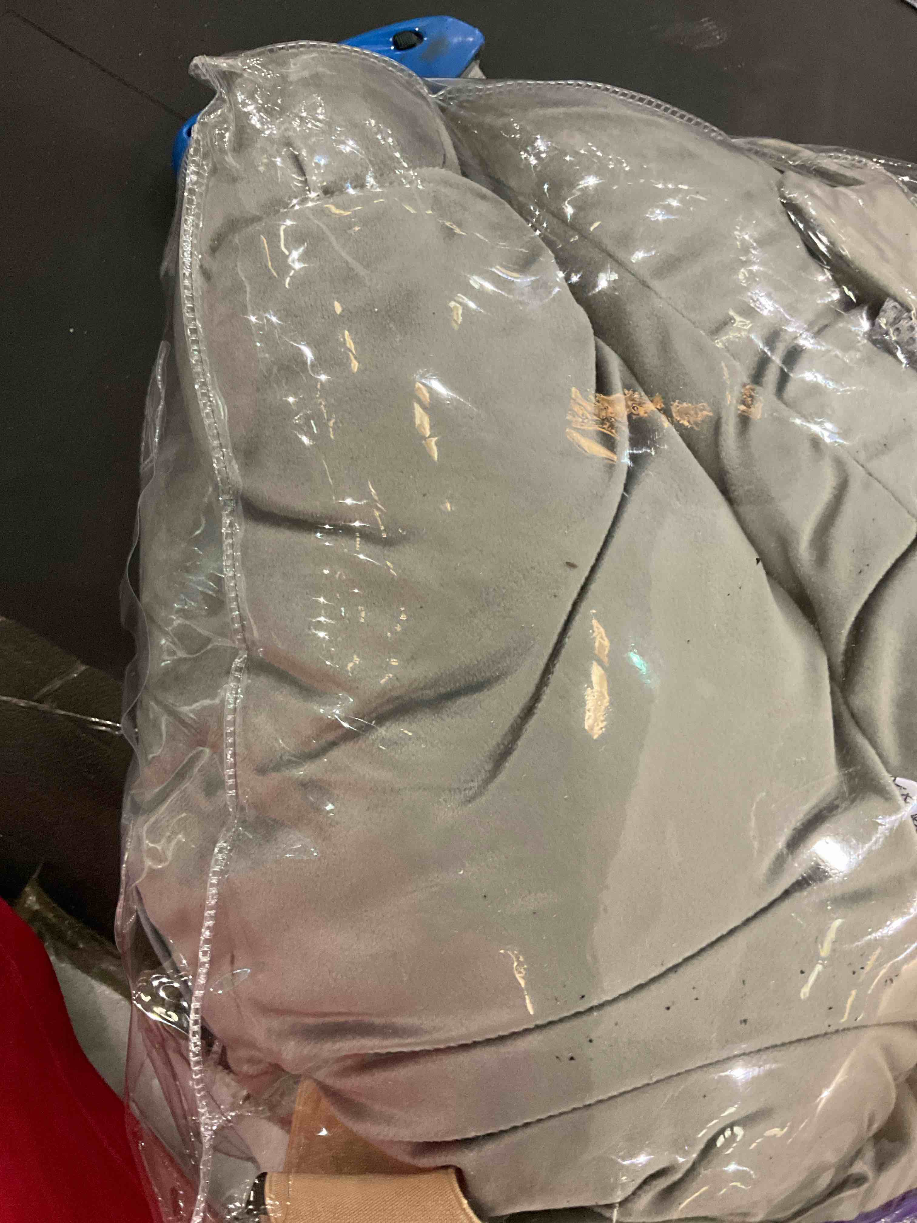 https://s3.amazonaws.com/lotting-images-prod/BargainHunt/EXS01415064_1721746469597.jpeg