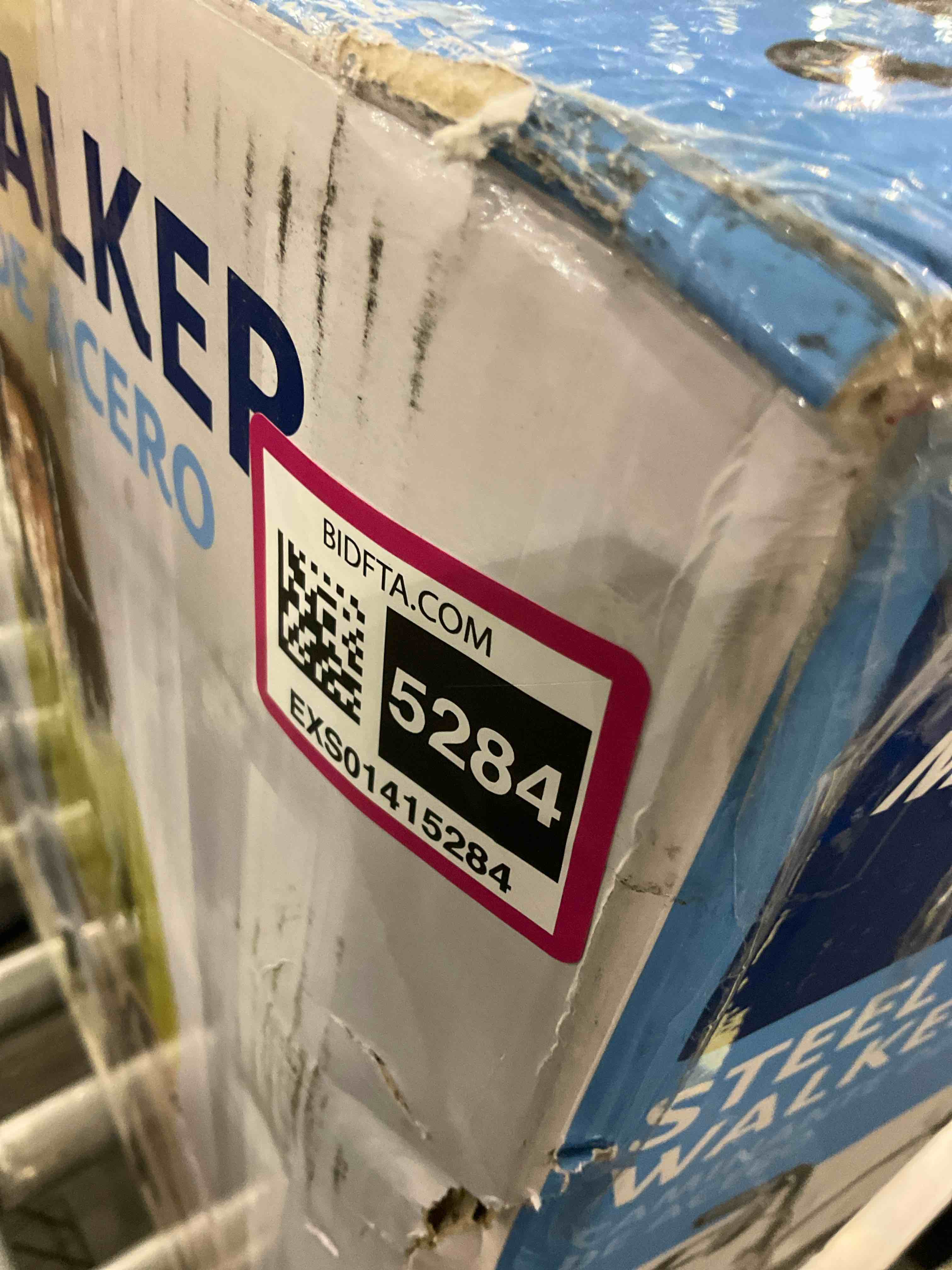 https://s3.amazonaws.com/lotting-images-prod/BargainHunt/EXS01415284_1721909682567.jpeg