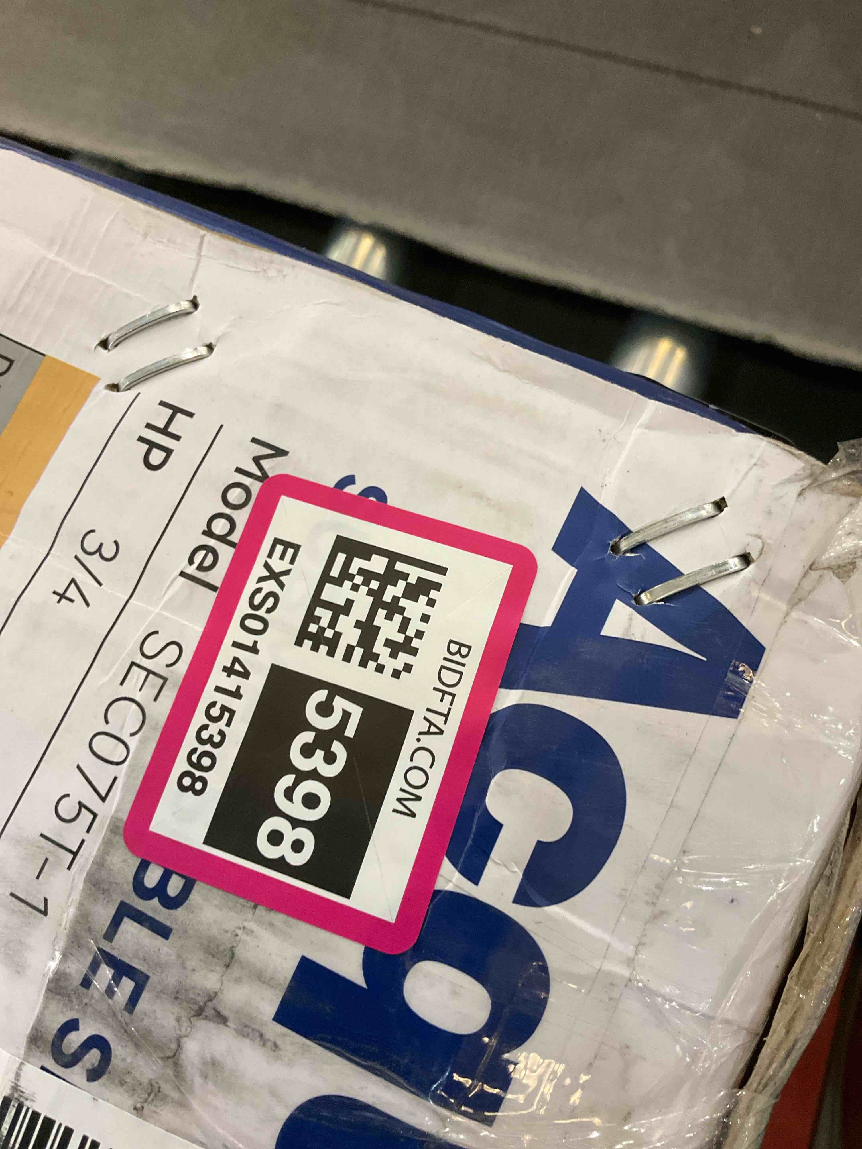 https://s3.amazonaws.com/lotting-images-prod/BargainHunt/EXS01415398_1721934090833.jpeg