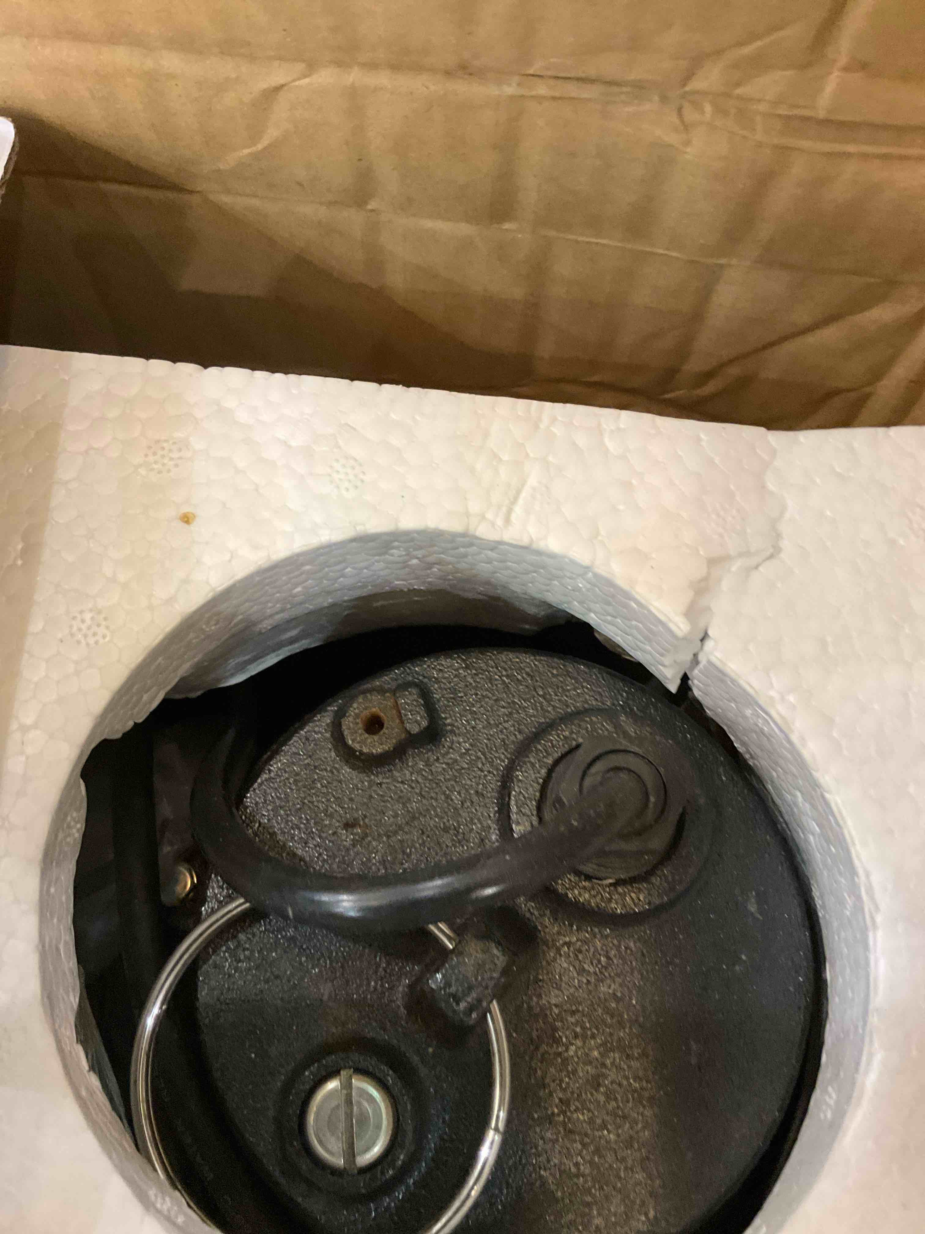 https://s3.amazonaws.com/lotting-images-prod/BargainHunt/EXS01415398_1721934118425.jpeg