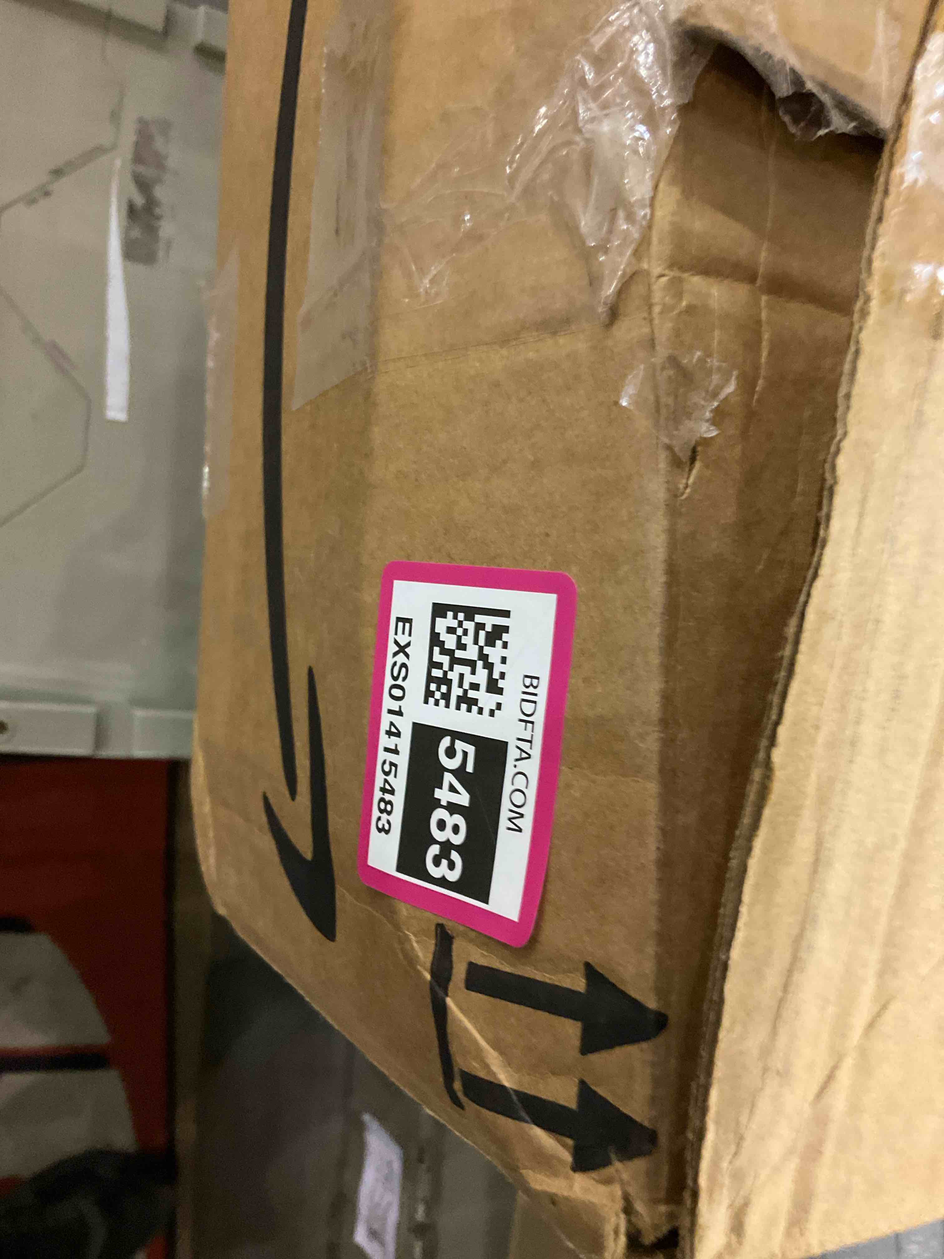 https://s3.amazonaws.com/lotting-images-prod/BargainHunt/EXS01415483_1722004822860.jpeg