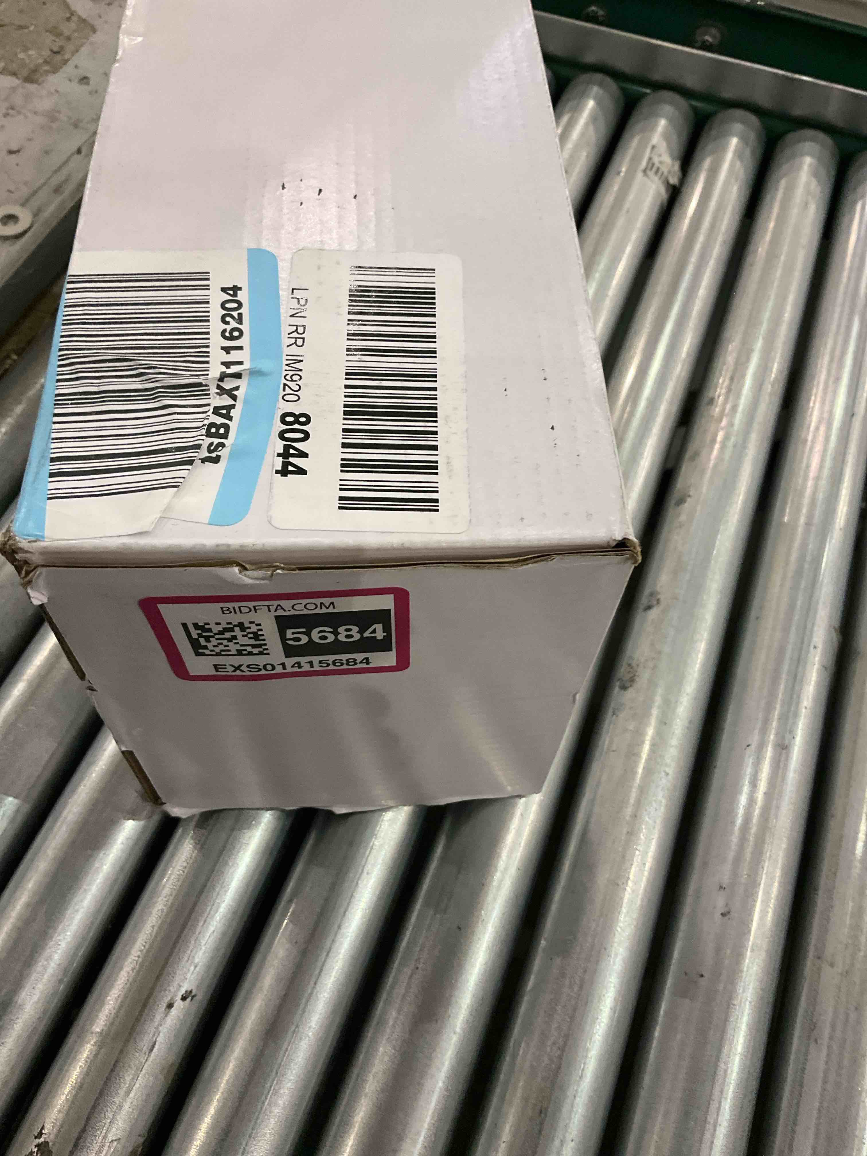 https://s3.amazonaws.com/lotting-images-prod/BargainHunt/EXS01415684_1722428925444.jpeg