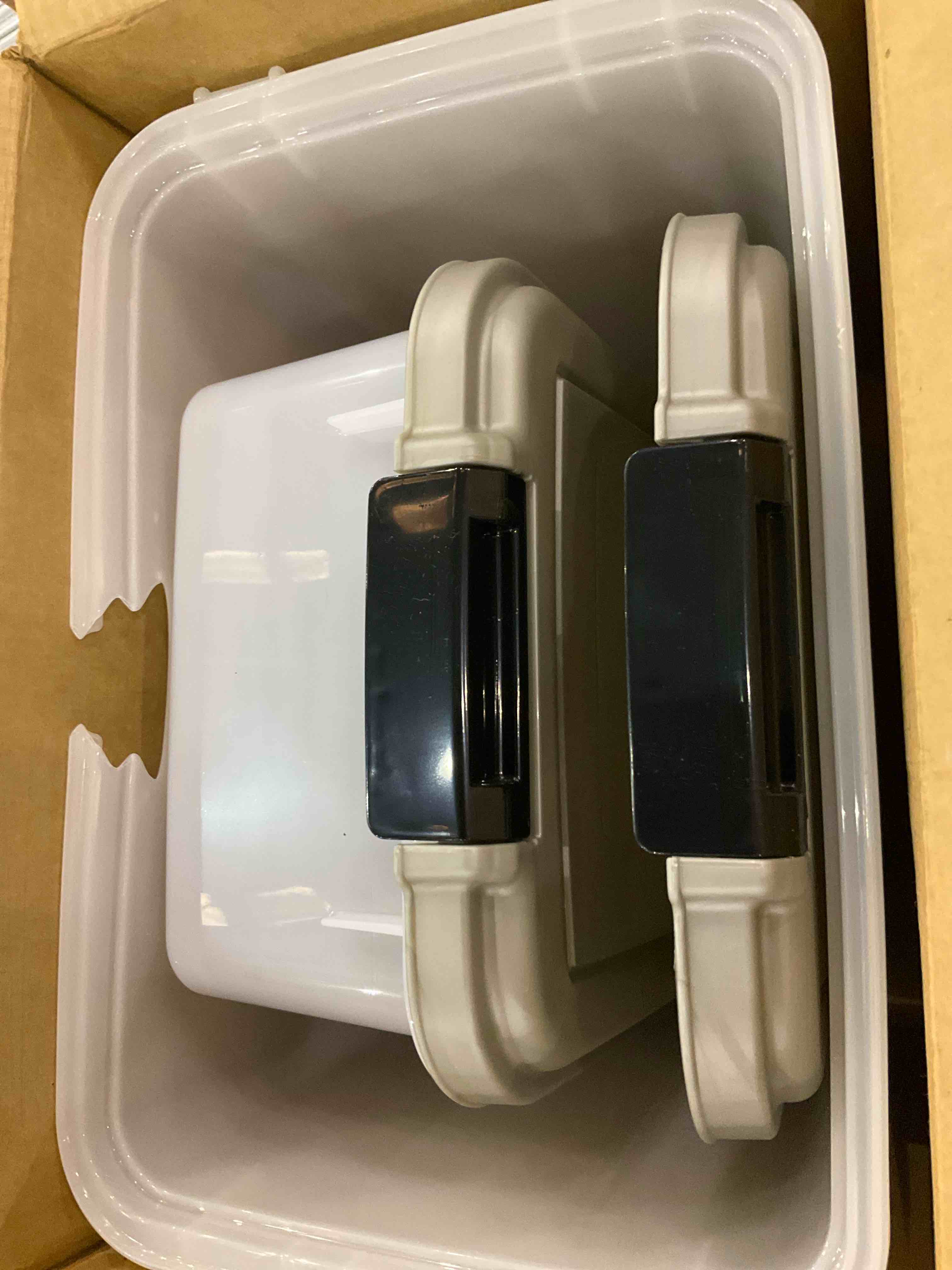 https://s3.amazonaws.com/lotting-images-prod/BargainHunt/EXS01415735_1722601911268.jpeg