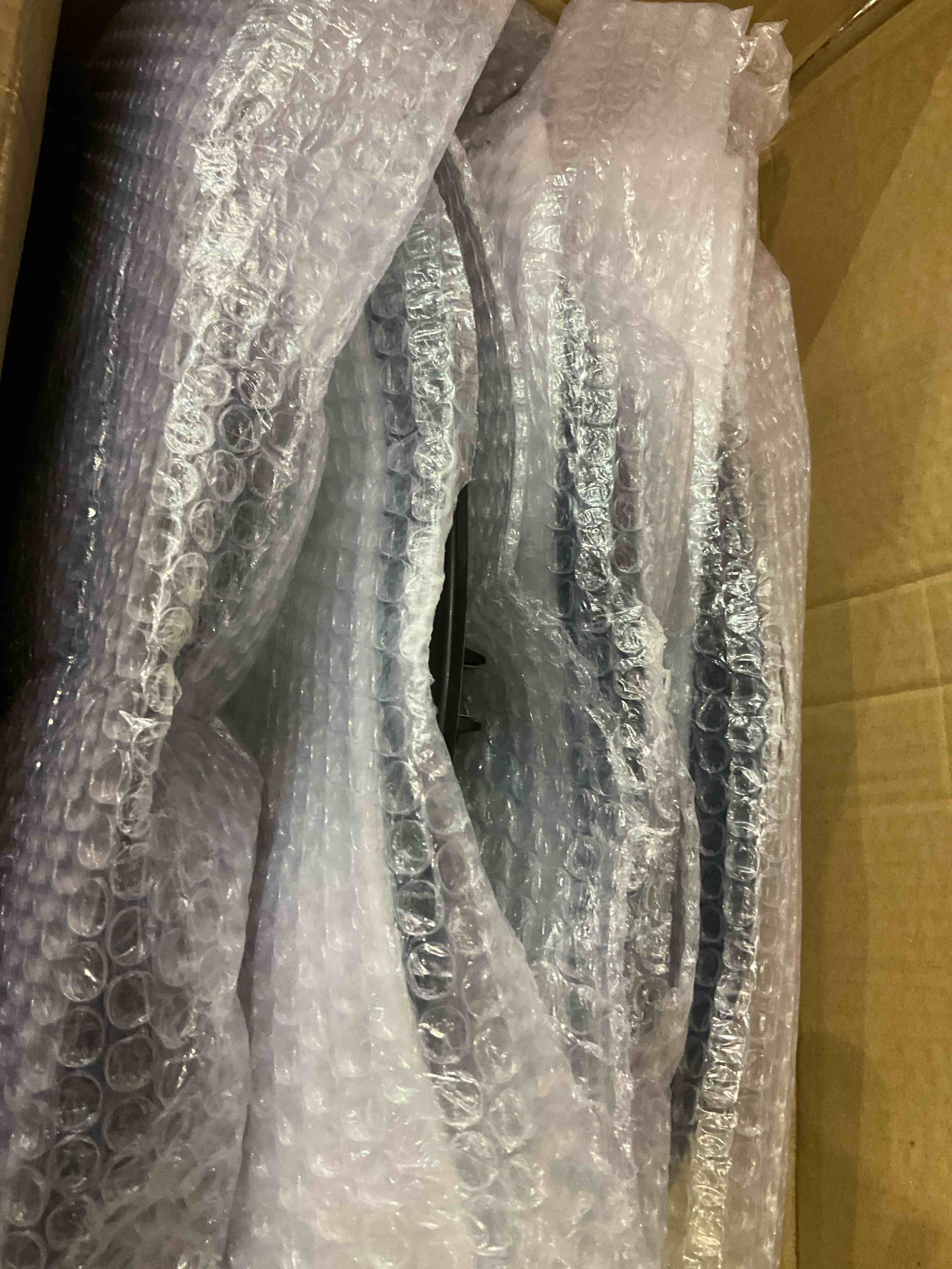 https://s3.amazonaws.com/lotting-images-prod/BargainHunt/EXS01415804_1722859081621.jpeg