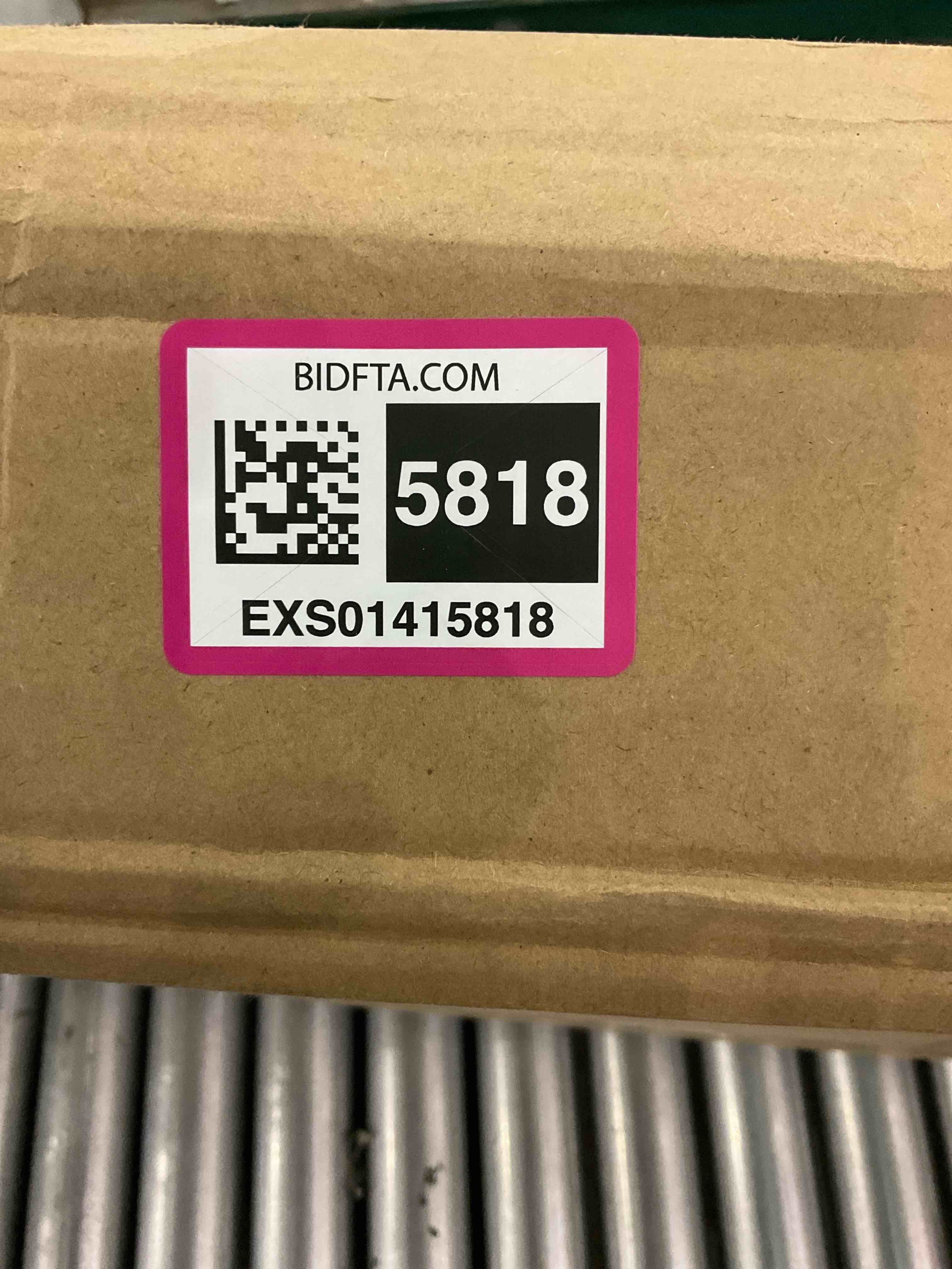 https://s3.amazonaws.com/lotting-images-prod/BargainHunt/EXS01415818_1722861810611.jpeg