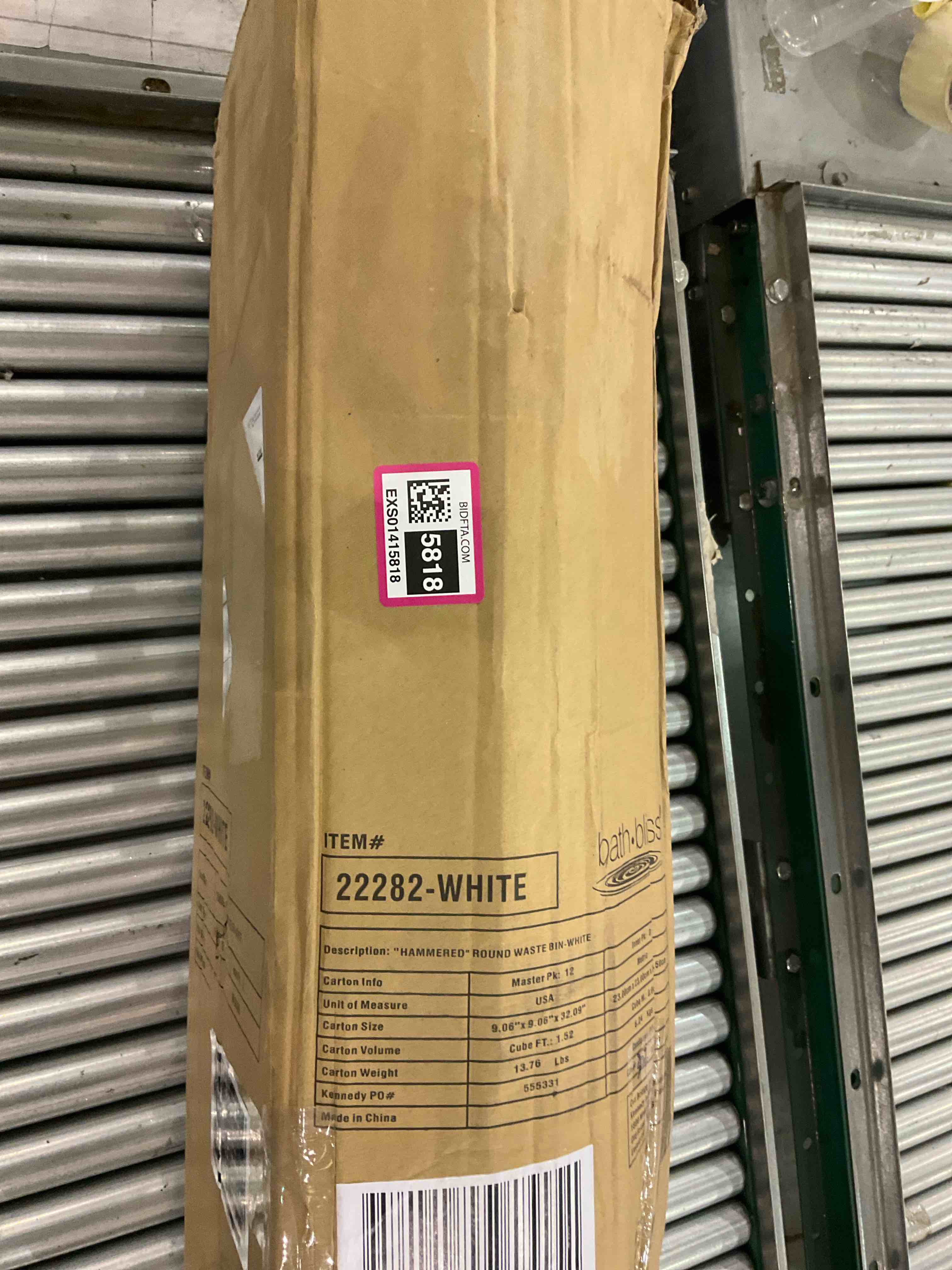 https://s3.amazonaws.com/lotting-images-prod/BargainHunt/EXS01415818_1722861836717.jpeg