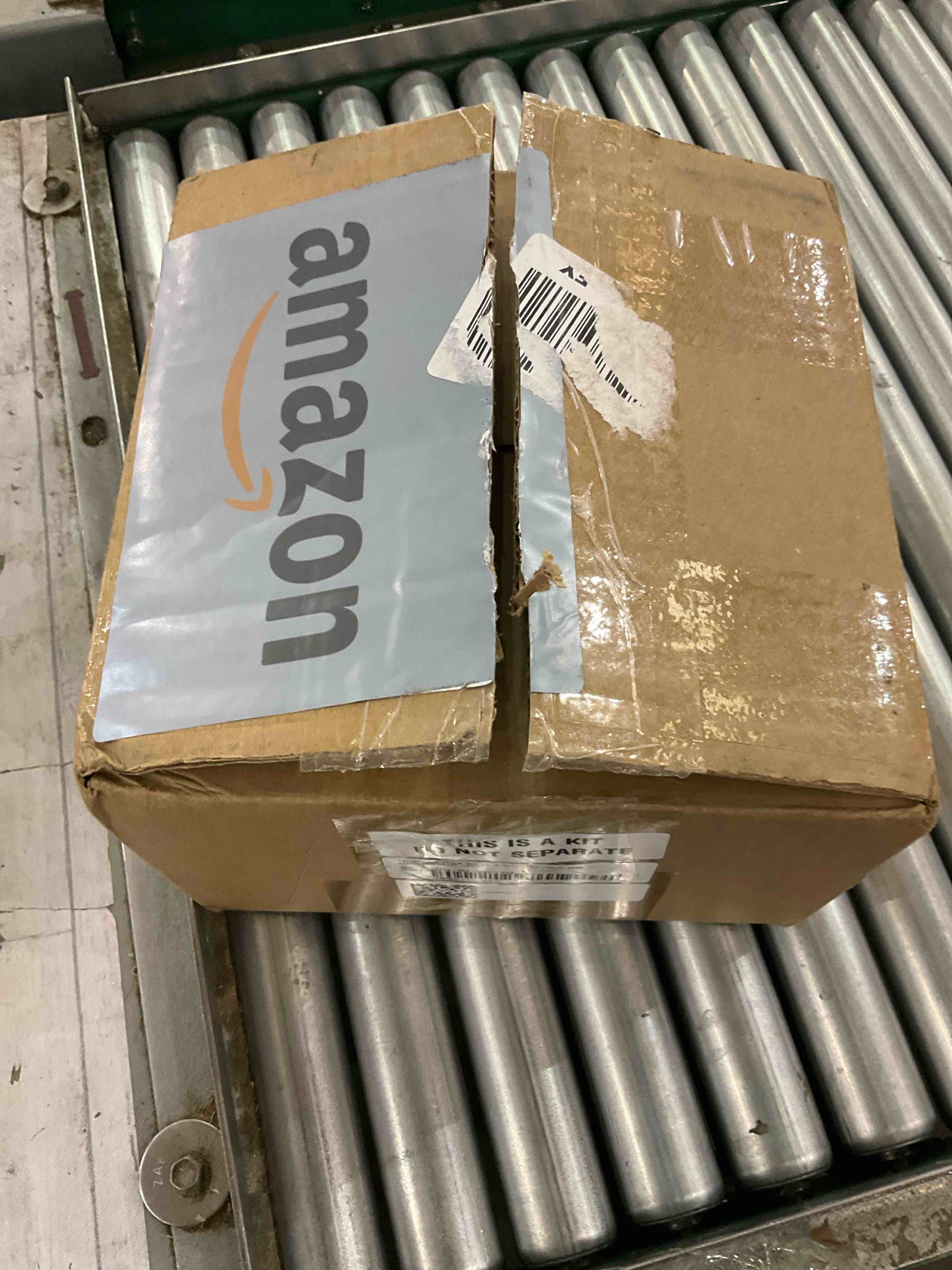 https://s3.amazonaws.com/lotting-images-prod/BargainHunt/EXS01415823_1722864724070.jpeg