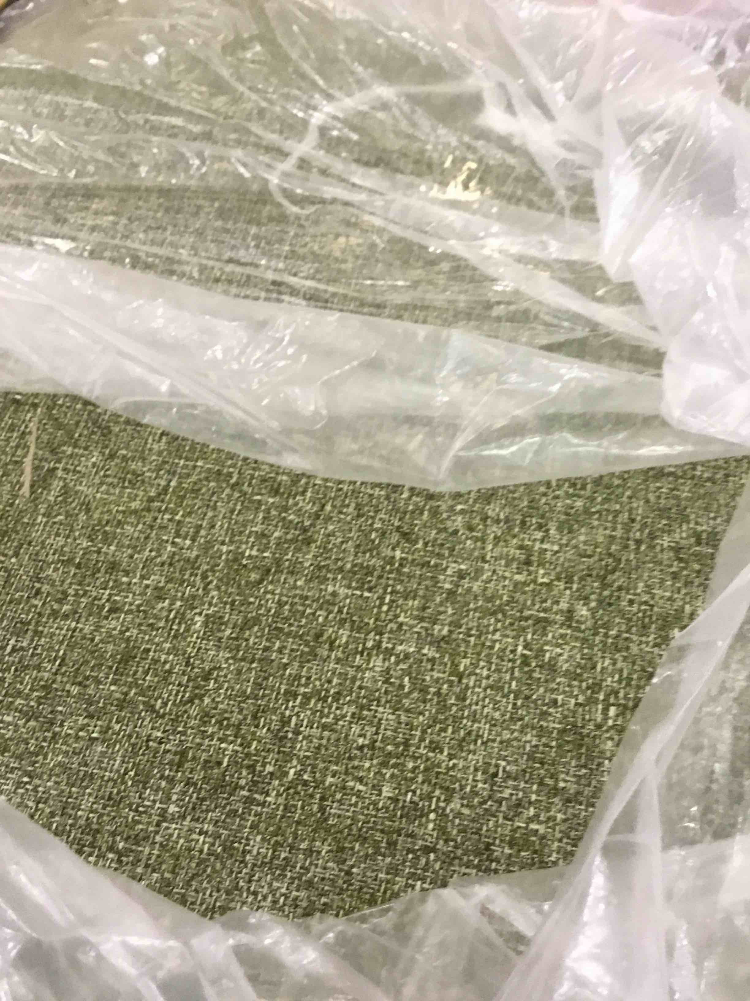 https://s3.amazonaws.com/lotting-images-prod/BargainHunt/EXS01415933_1722959573374.jpeg