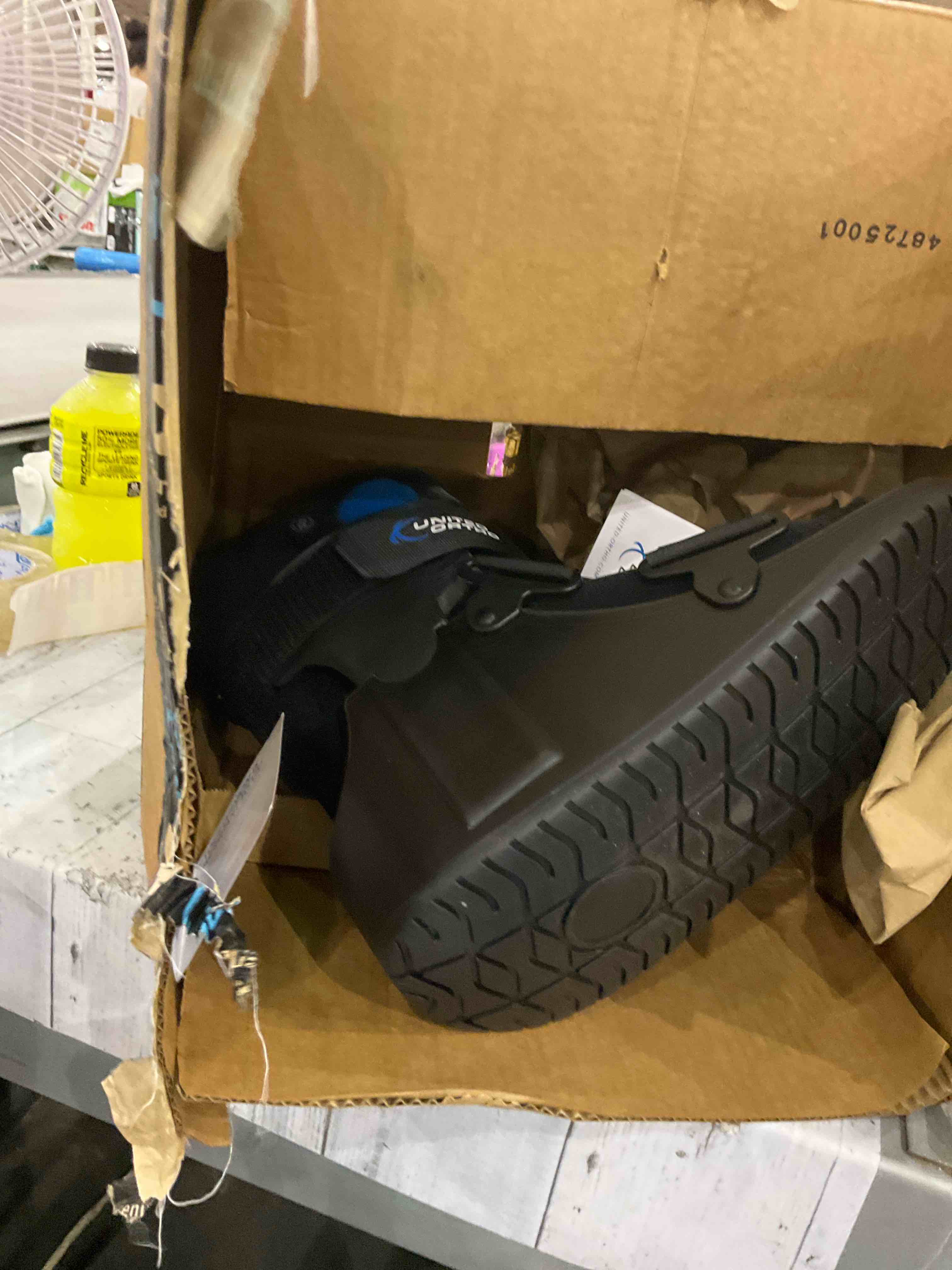 https://s3.amazonaws.com/lotting-images-prod/BargainHunt/EXS01416612_1721734001352.jpeg