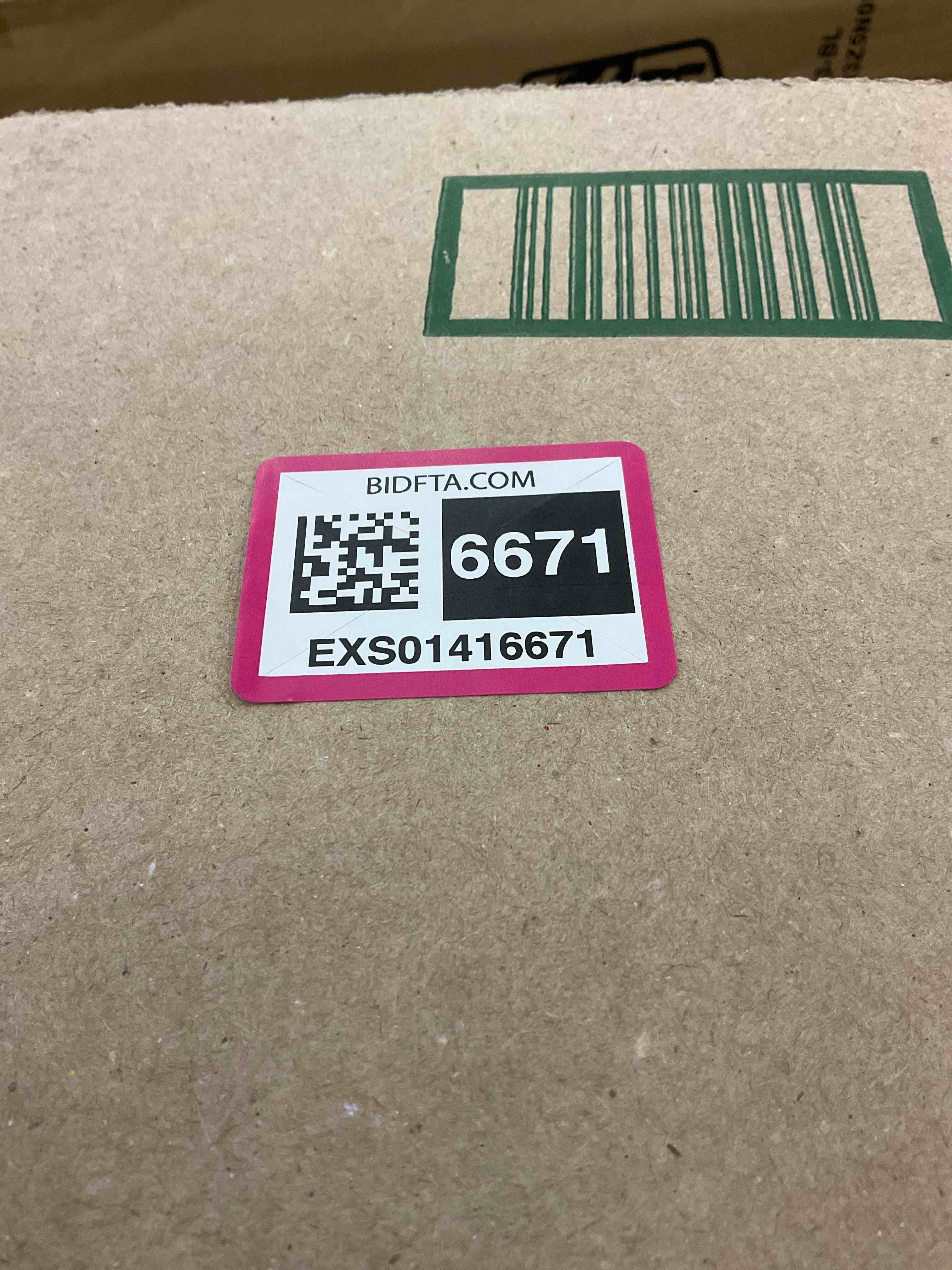 https://s3.amazonaws.com/lotting-images-prod/BargainHunt/EXS01416671_1721840575977.jpeg
