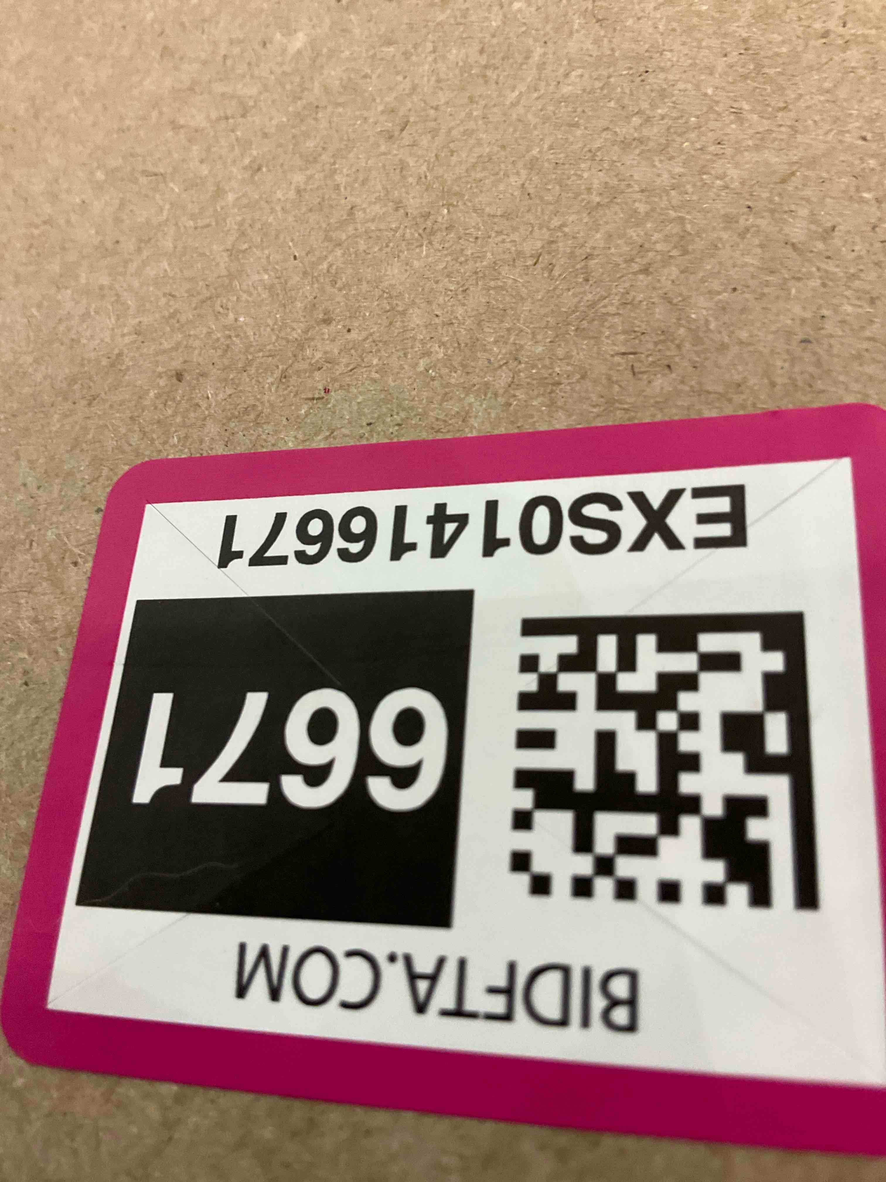 https://s3.amazonaws.com/lotting-images-prod/BargainHunt/EXS01416671_1721840918295.jpeg