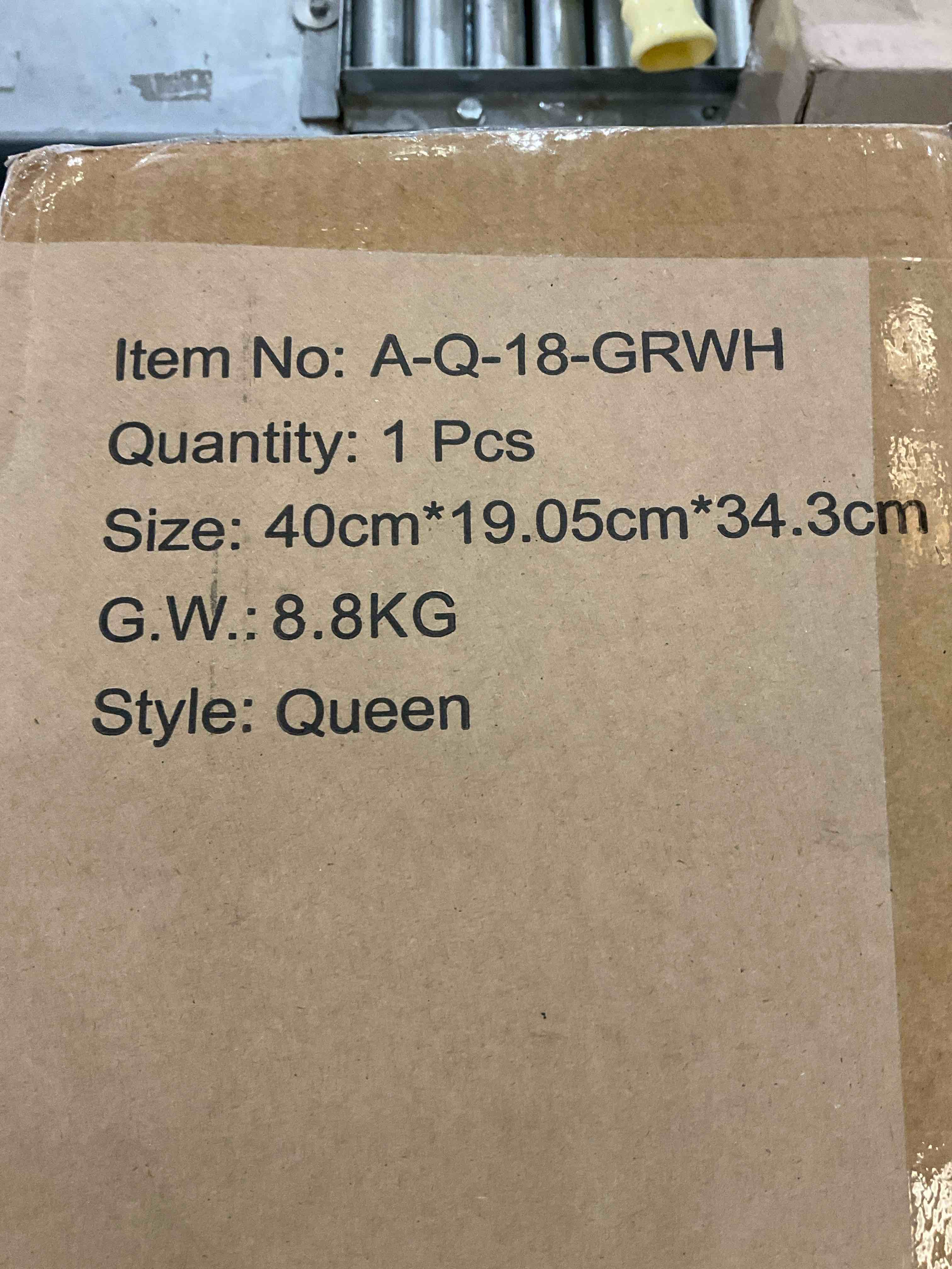 https://s3.amazonaws.com/lotting-images-prod/BargainHunt/EXS01416726_1721921018398.jpeg