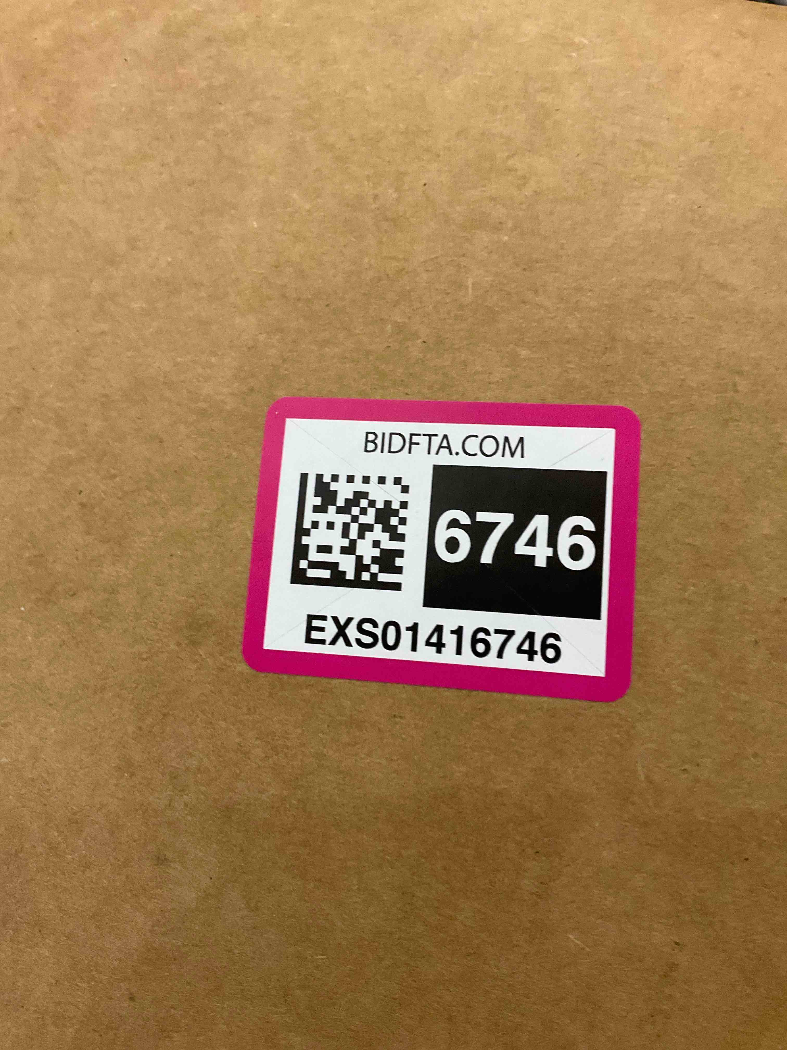 https://s3.amazonaws.com/lotting-images-prod/BargainHunt/EXS01416746_1721930038445.jpeg