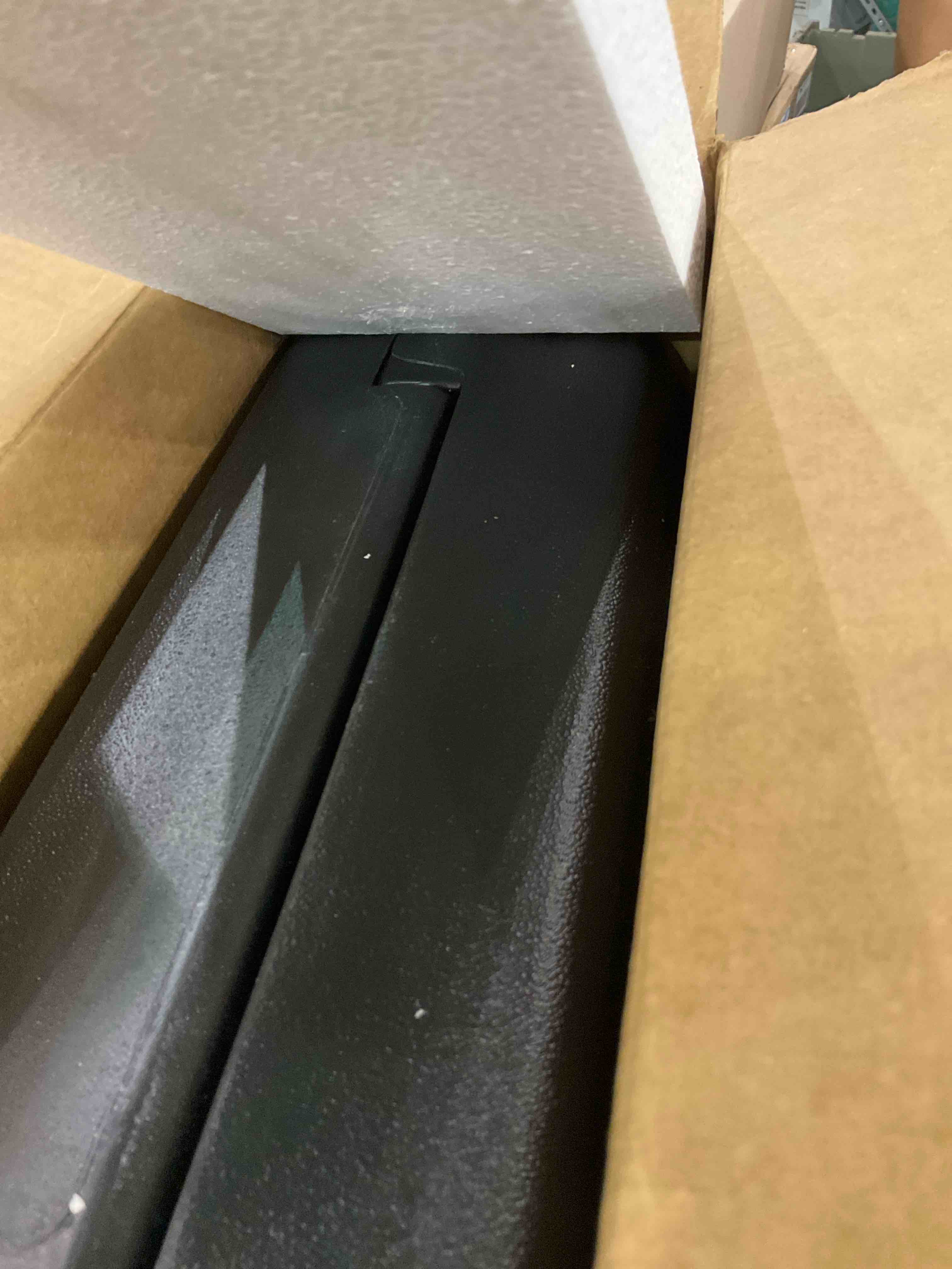 https://s3.amazonaws.com/lotting-images-prod/BargainHunt/EXS01416795_1722002446269.jpeg