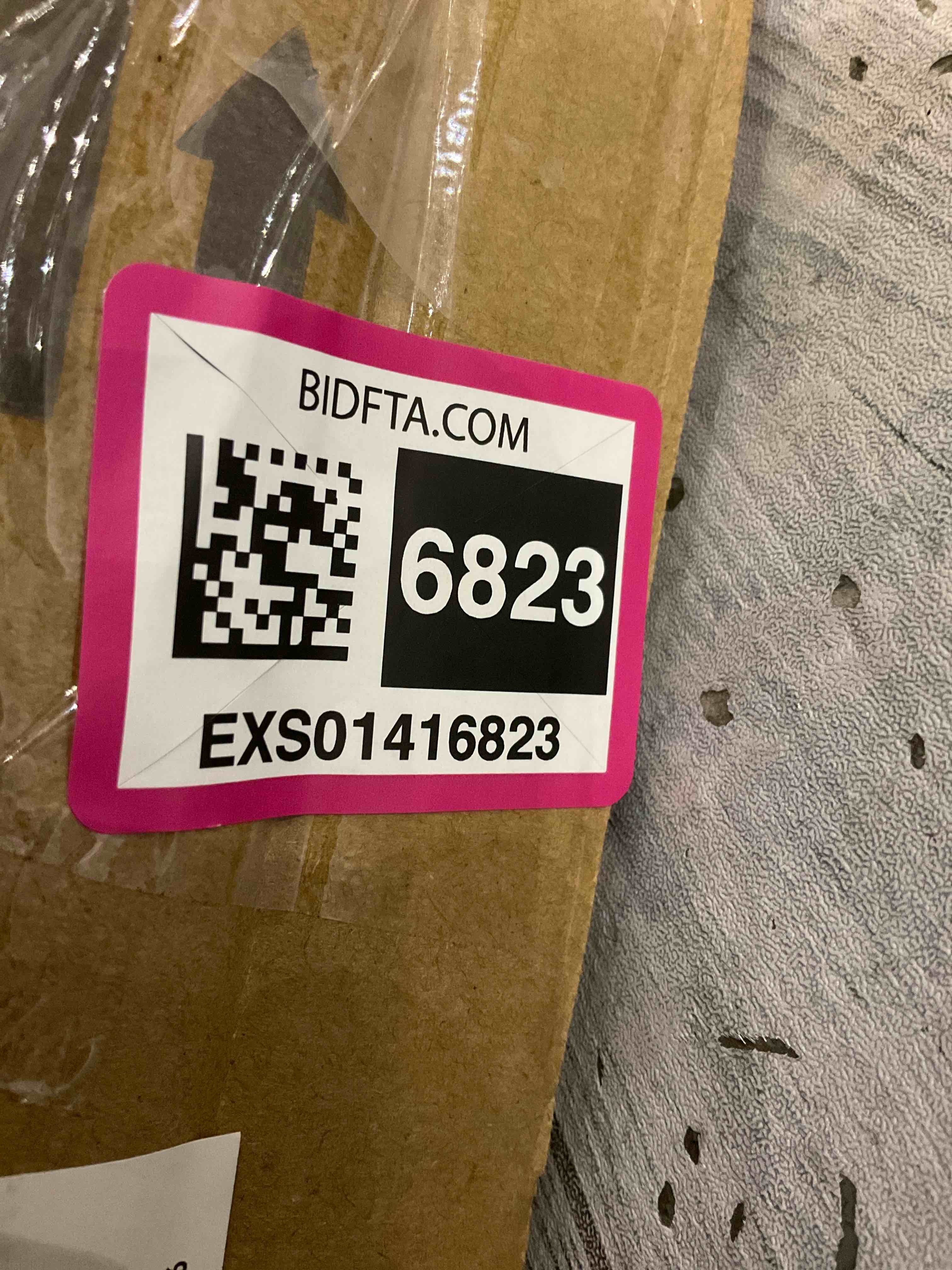 https://s3.amazonaws.com/lotting-images-prod/BargainHunt/EXS01416823_1722253624866.jpeg