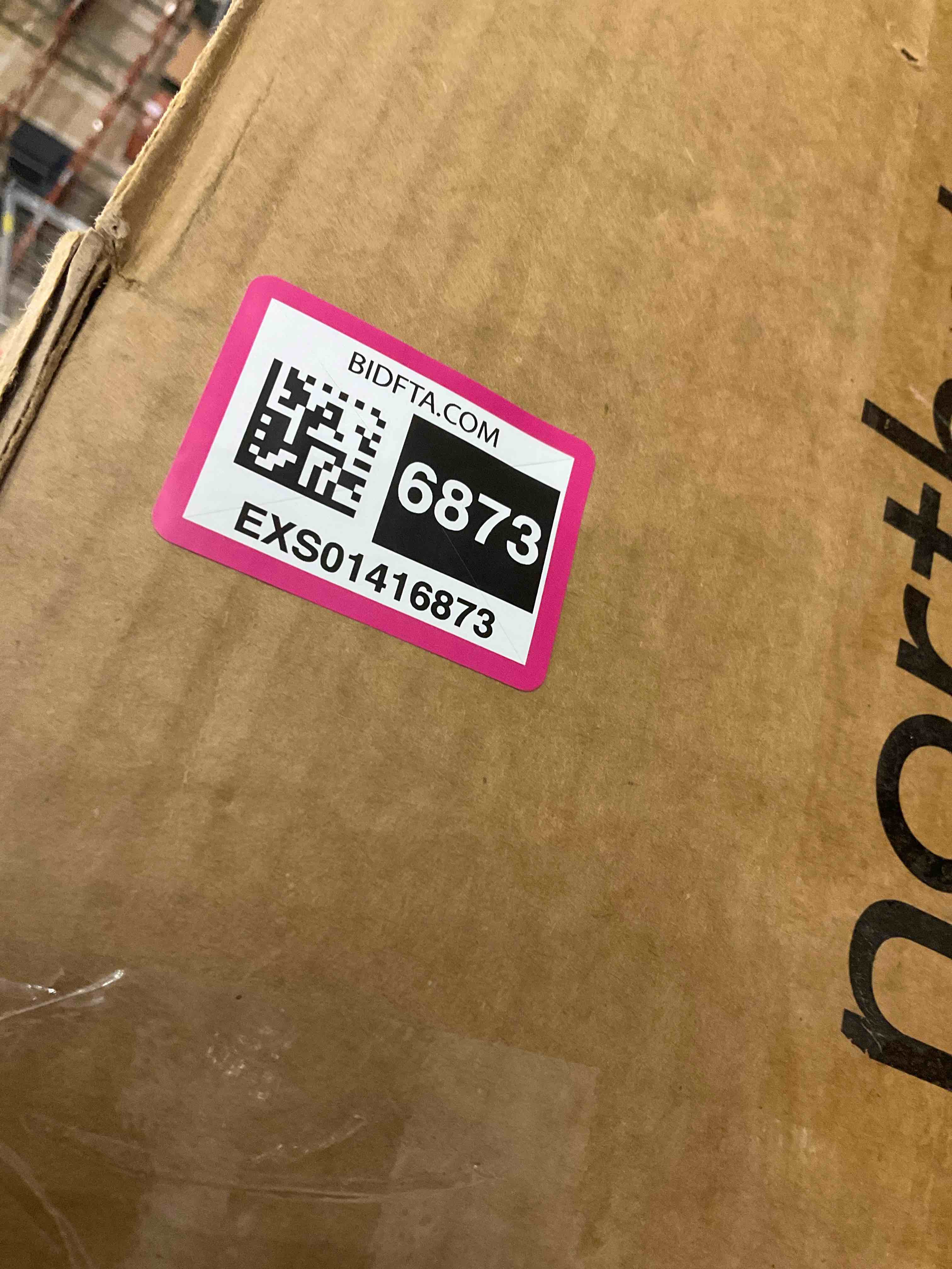 https://s3.amazonaws.com/lotting-images-prod/BargainHunt/EXS01416873_1722266269256.jpeg