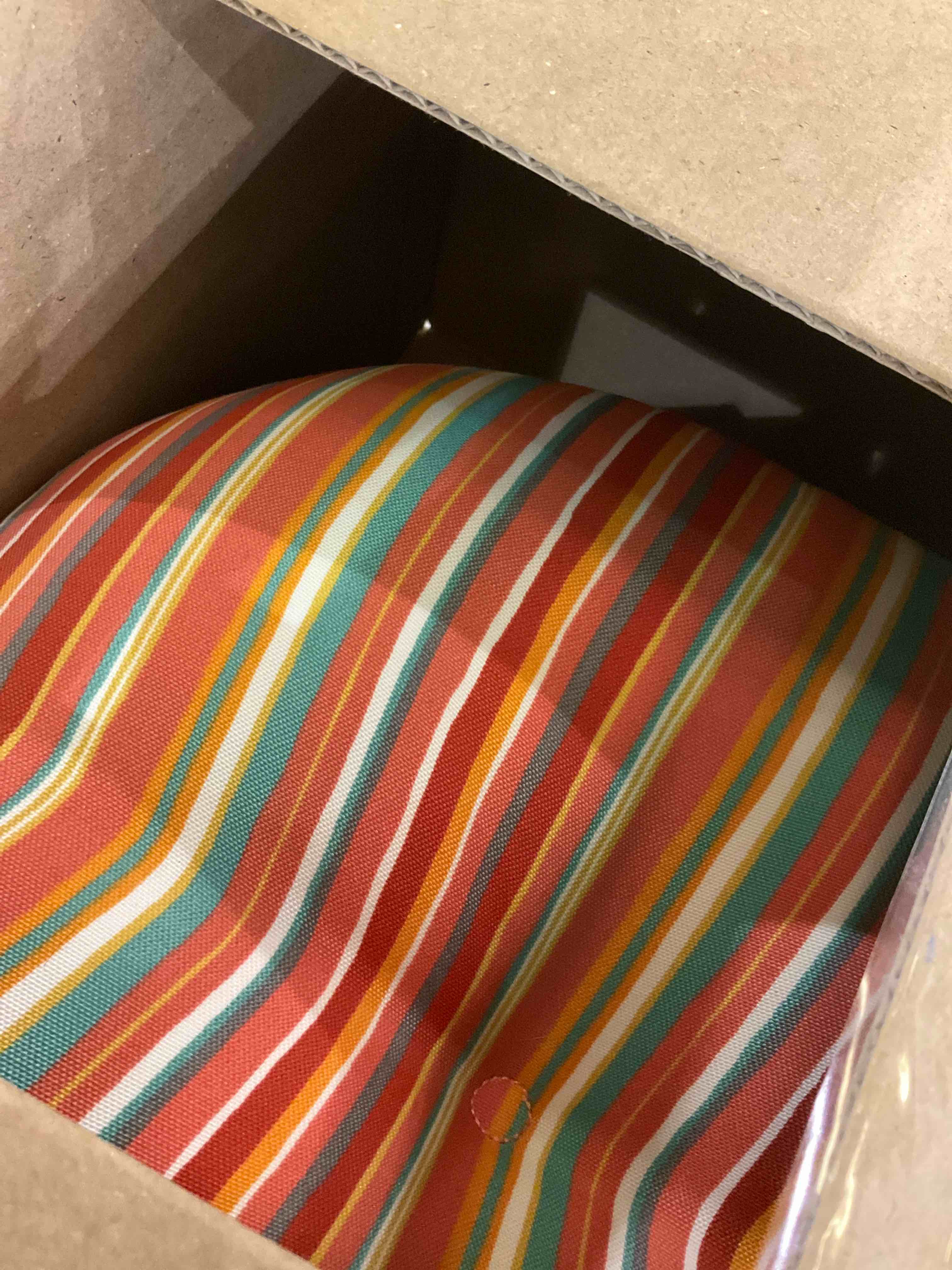 https://s3.amazonaws.com/lotting-images-prod/BargainHunt/EXS01416895_1722277799376.jpeg