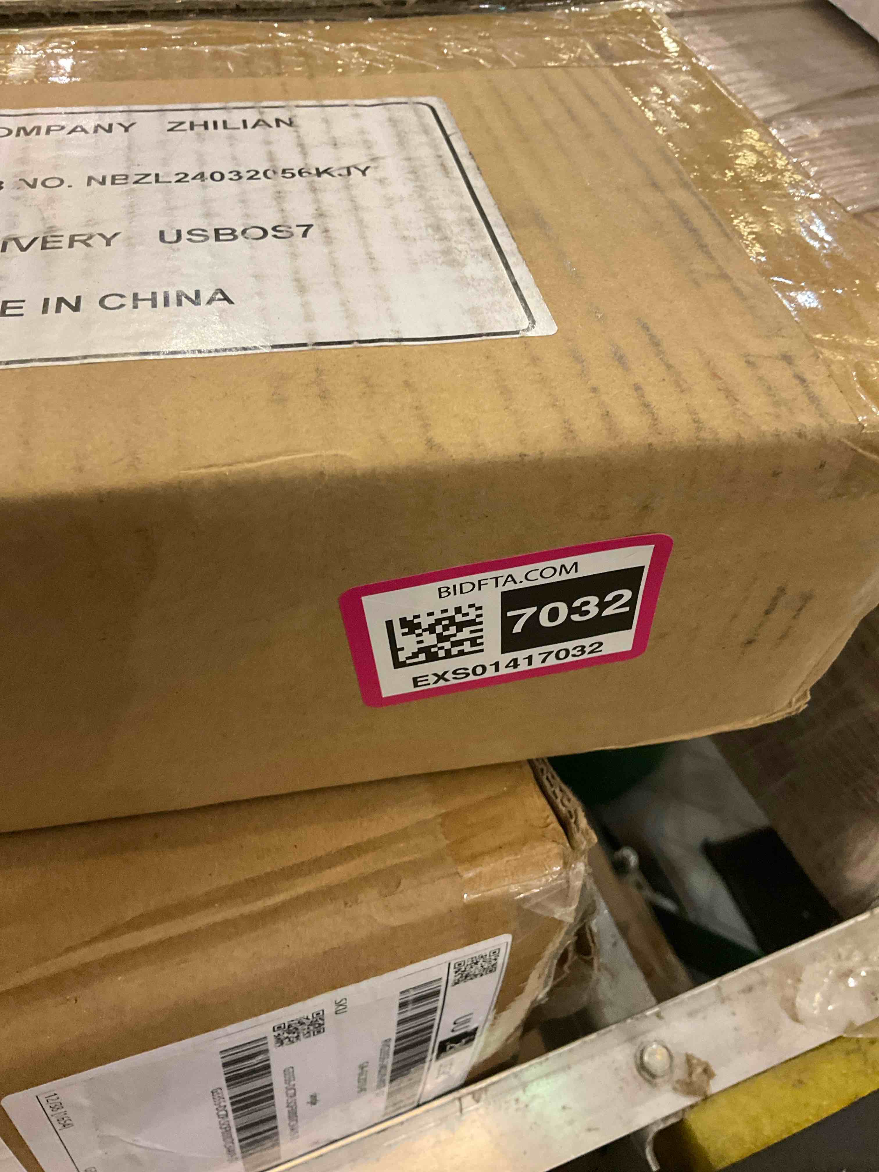 https://s3.amazonaws.com/lotting-images-prod/BargainHunt/EXS01417032_1721058410365.jpeg
