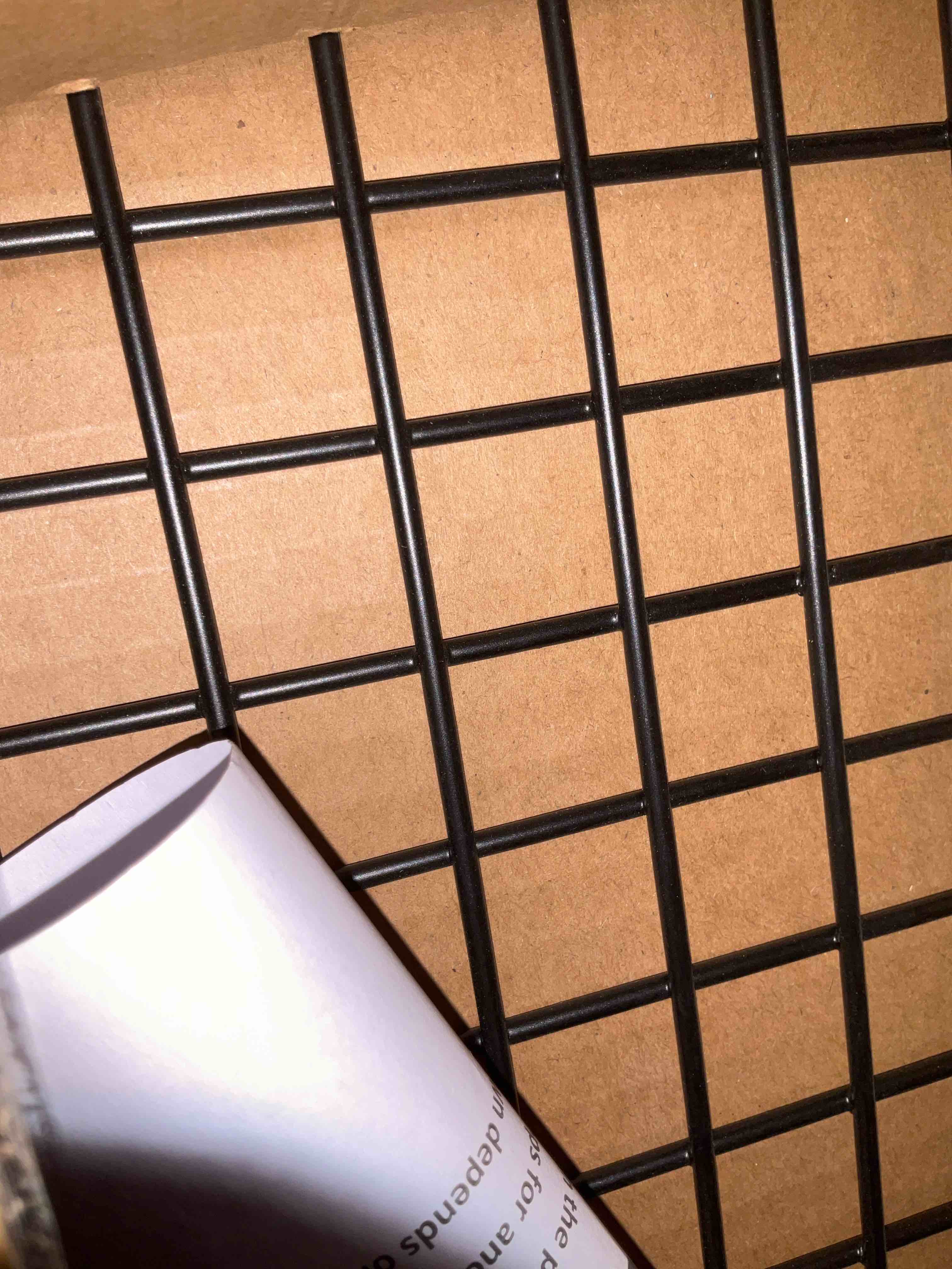 https://s3.amazonaws.com/lotting-images-prod/BargainHunt/EXS01417032_1721058422916.jpeg