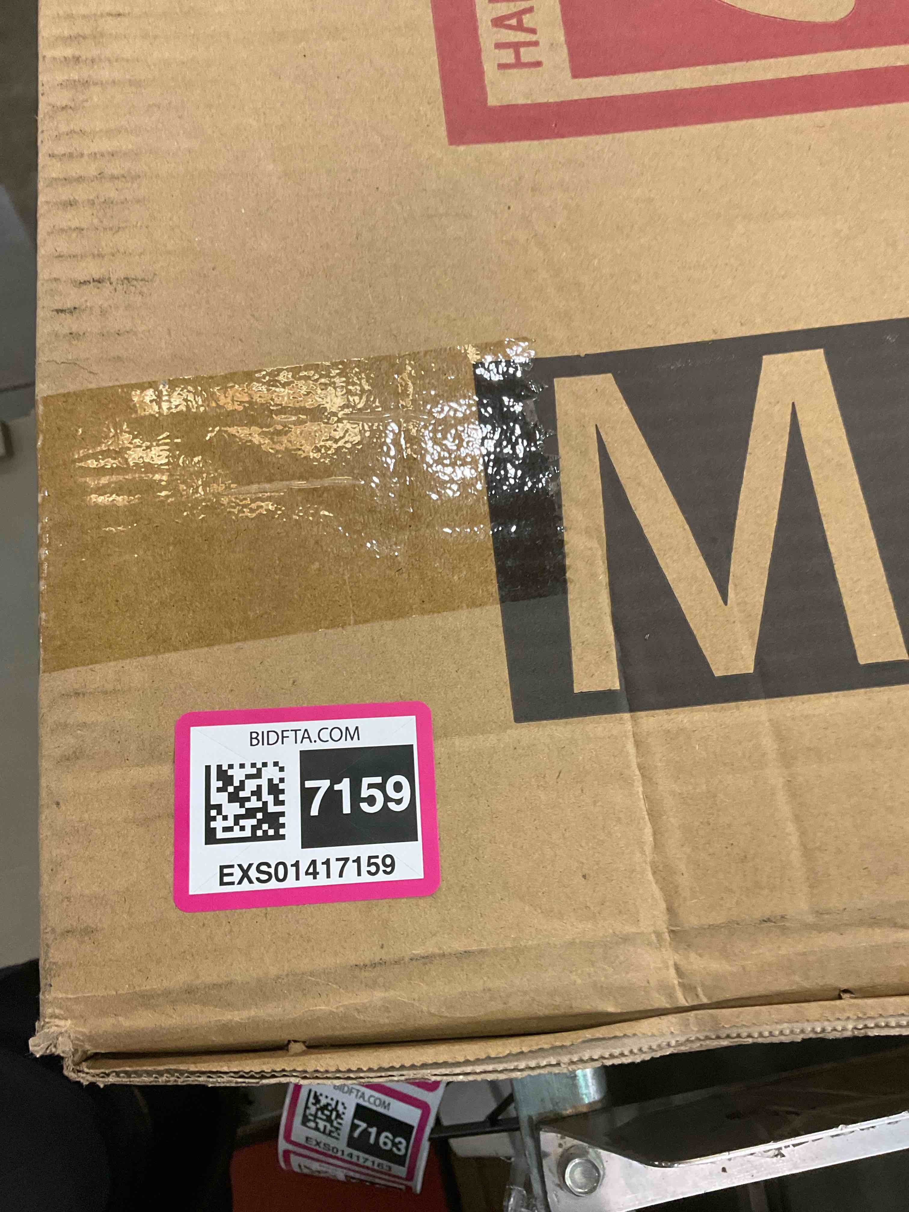 https://s3.amazonaws.com/lotting-images-prod/BargainHunt/EXS01417159_1721144123414.jpeg