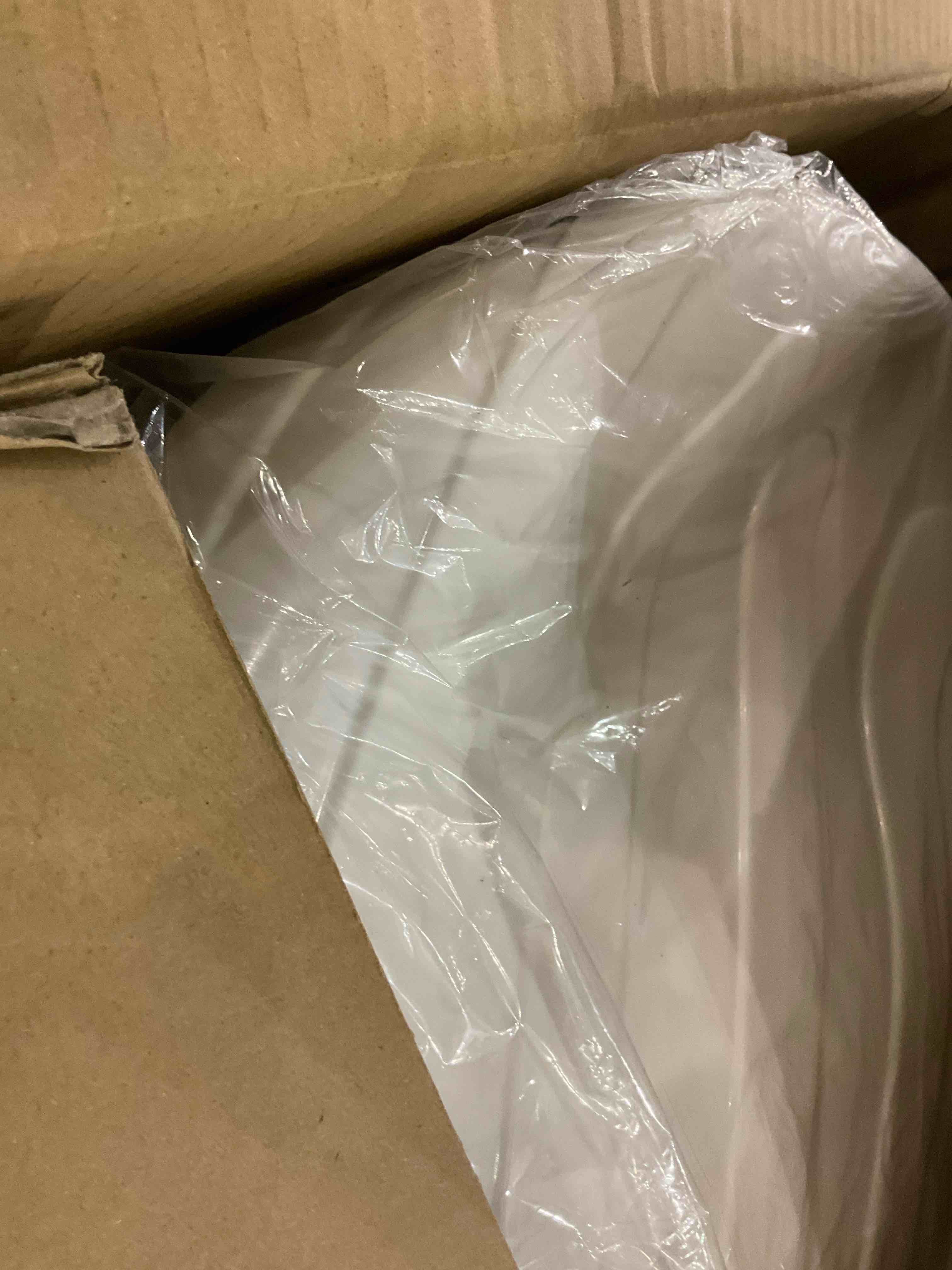 https://s3.amazonaws.com/lotting-images-prod/BargainHunt/EXS01417222_1721217858889.jpeg