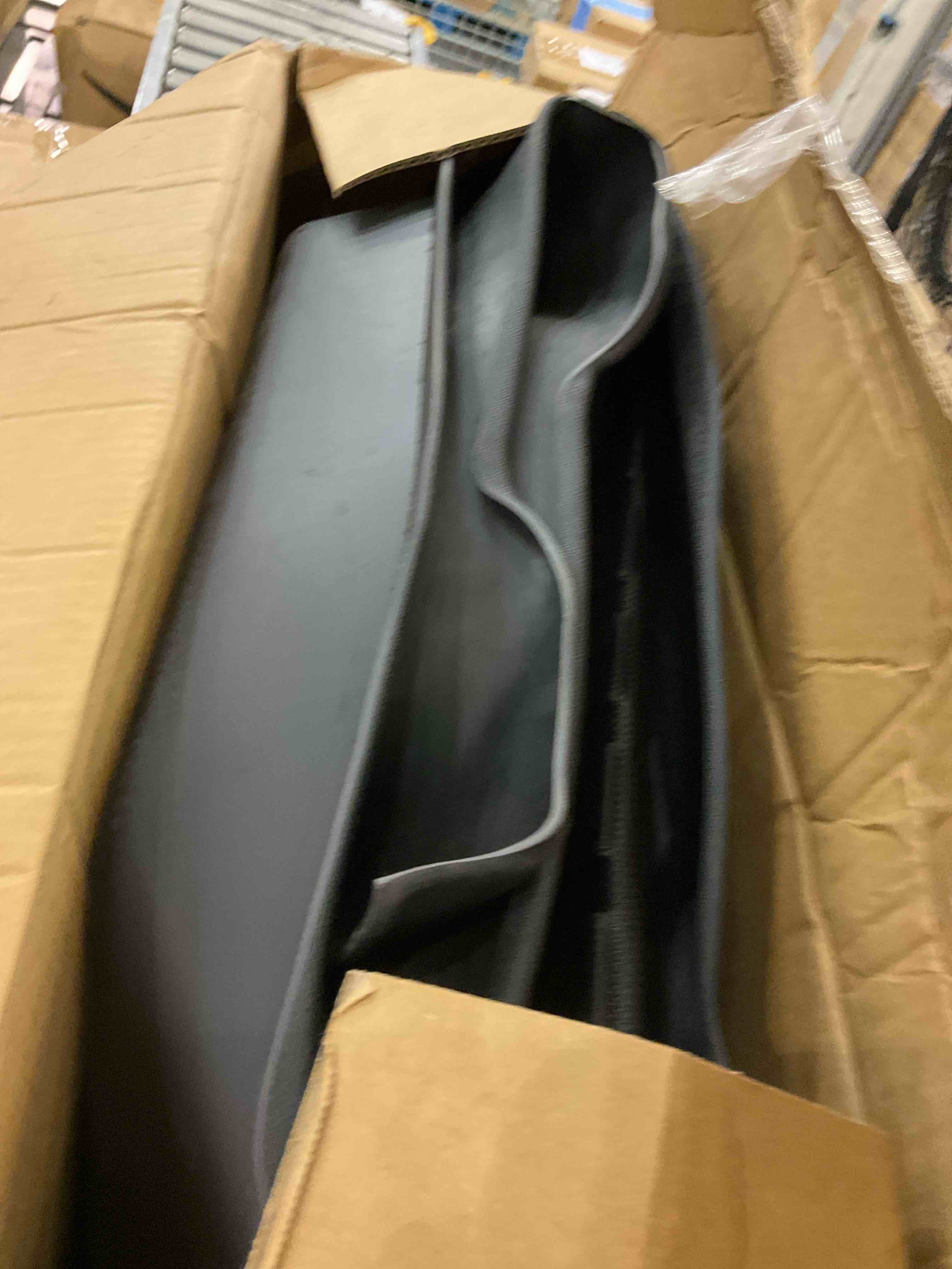https://s3.amazonaws.com/lotting-images-prod/BargainHunt/EXS01417267_1721309723486.jpeg