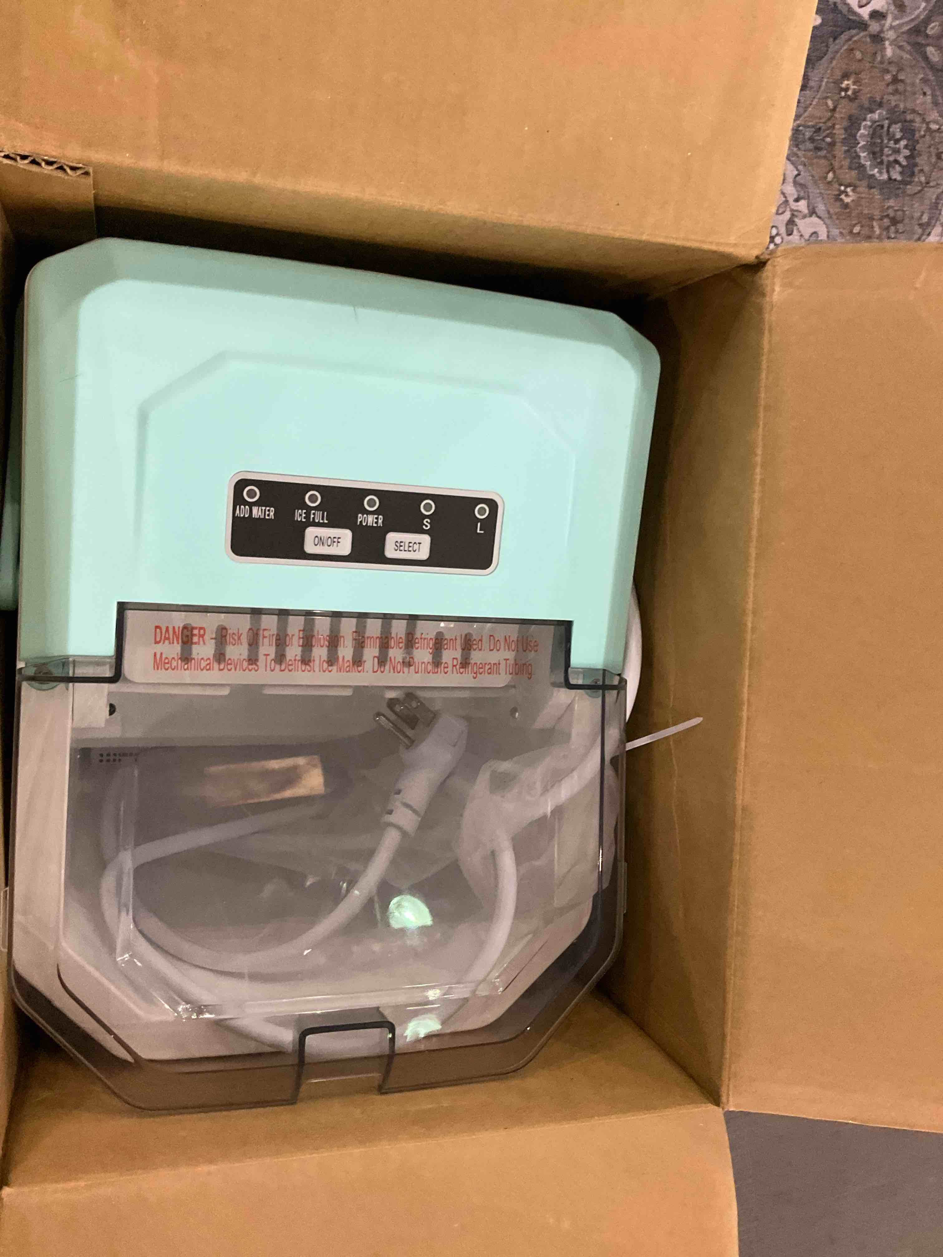 https://s3.amazonaws.com/lotting-images-prod/BargainHunt/EXS01417349_1721648521636.jpeg