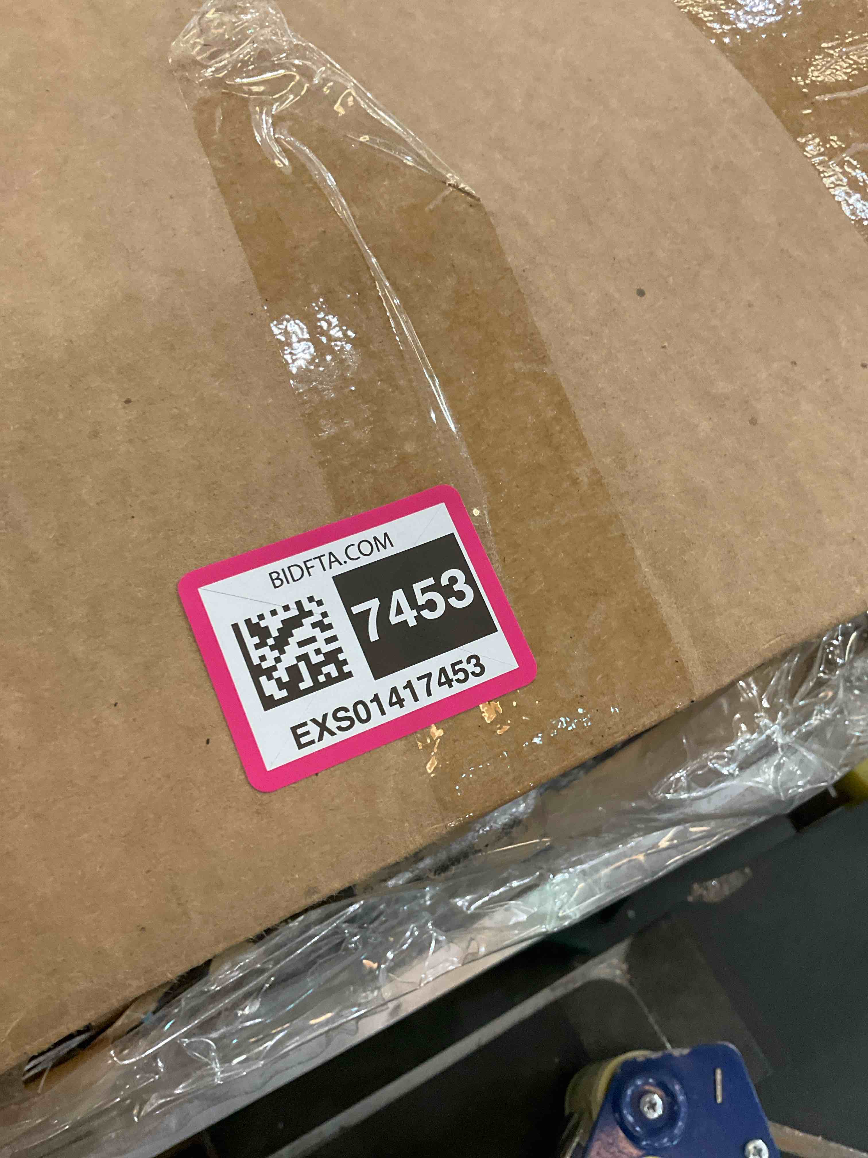 https://s3.amazonaws.com/lotting-images-prod/BargainHunt/EXS01417453_1721675133017.jpeg