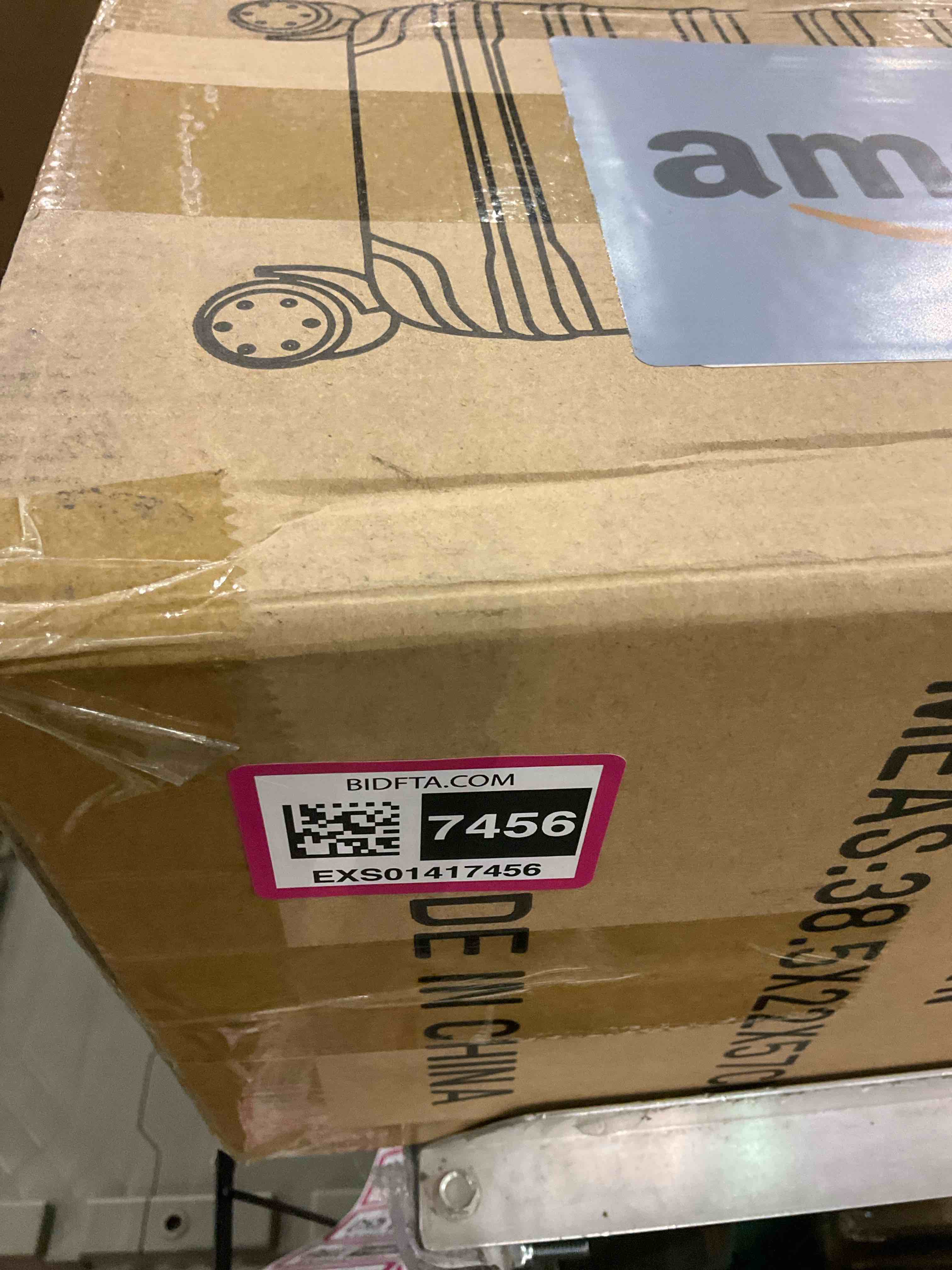 https://s3.amazonaws.com/lotting-images-prod/BargainHunt/EXS01417456_1721733175300.jpeg
