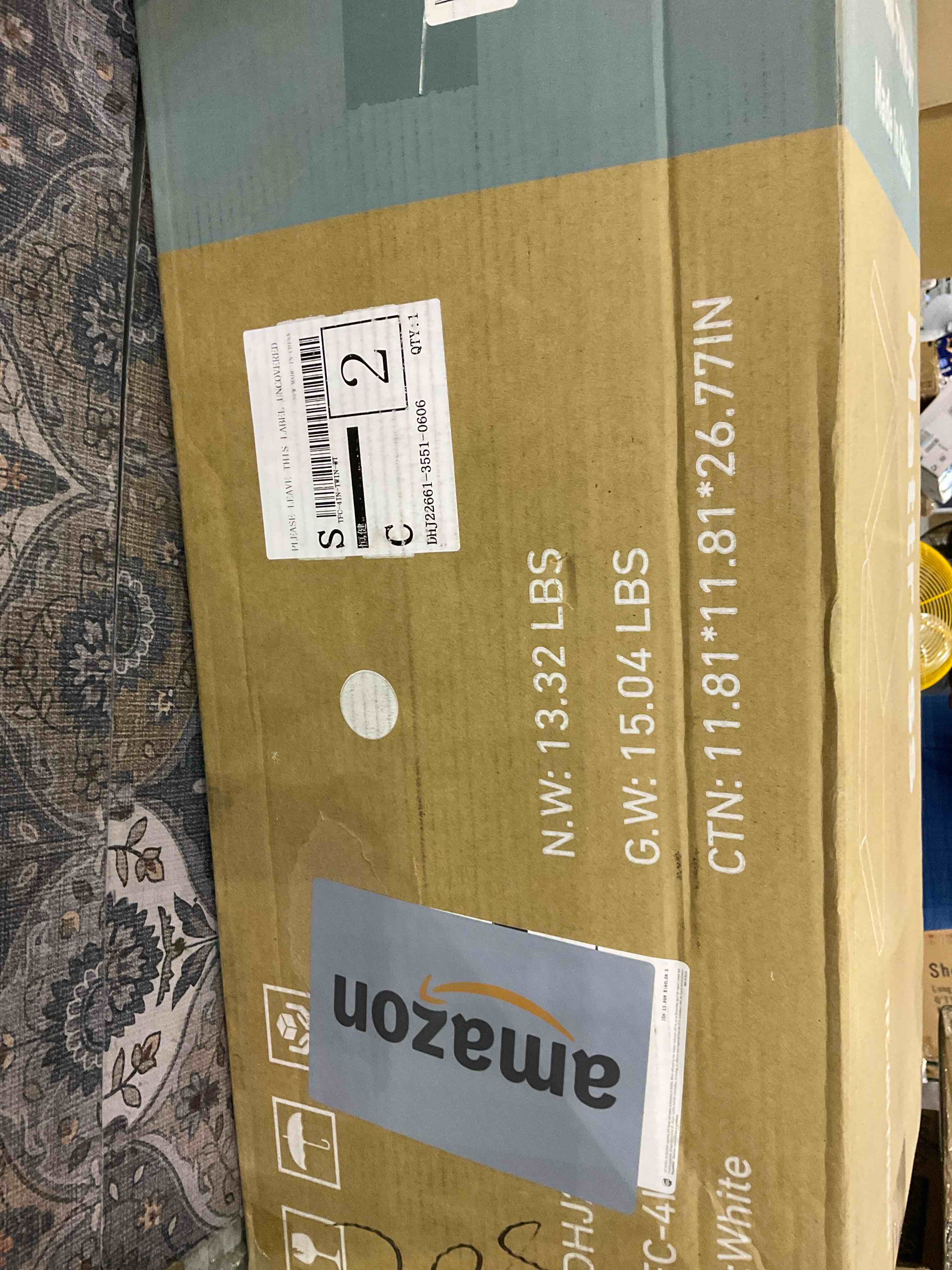 https://s3.amazonaws.com/lotting-images-prod/BargainHunt/EXS01417598_1721821893814.jpeg