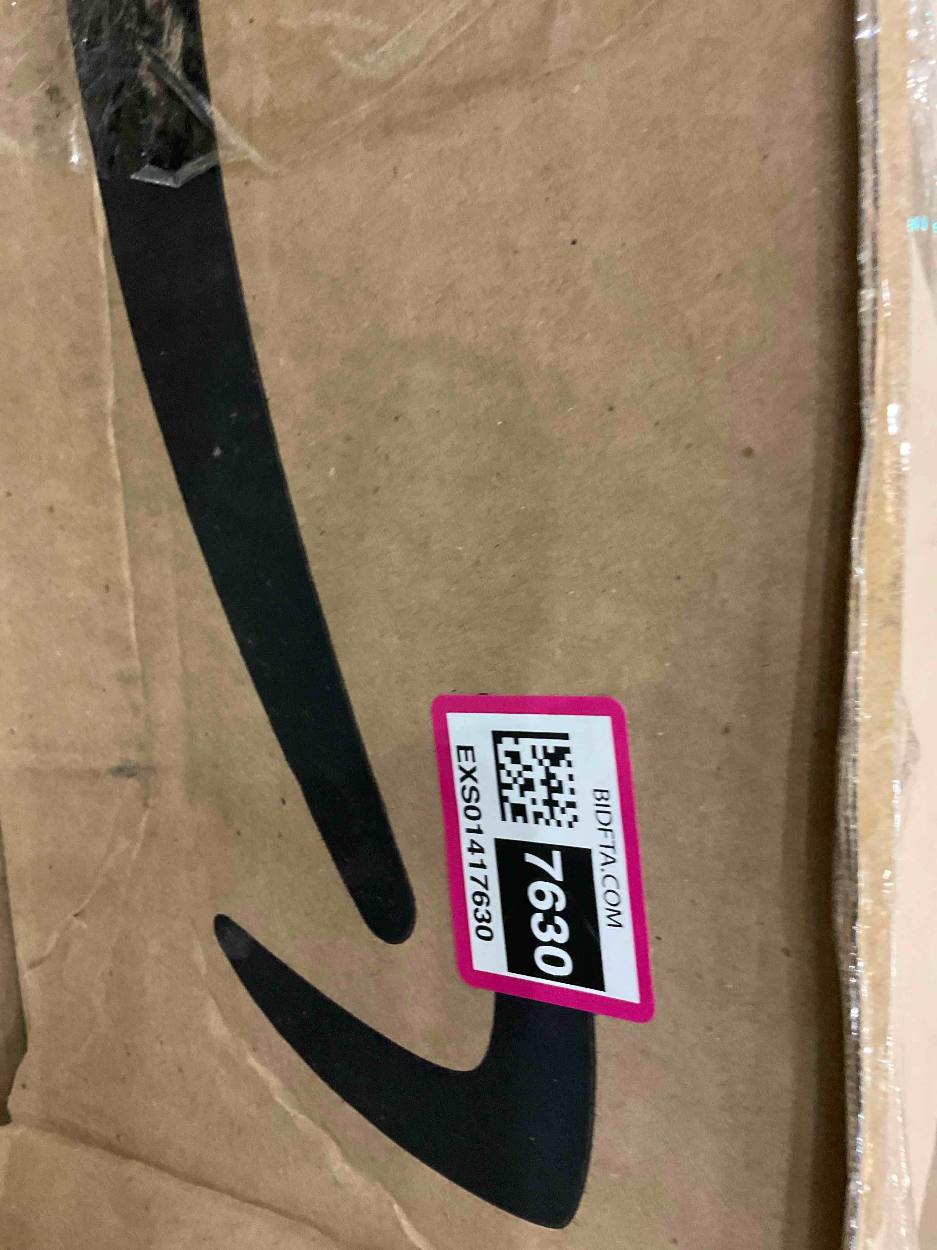 https://s3.amazonaws.com/lotting-images-prod/BargainHunt/EXS01417630_1721831288969.jpeg
