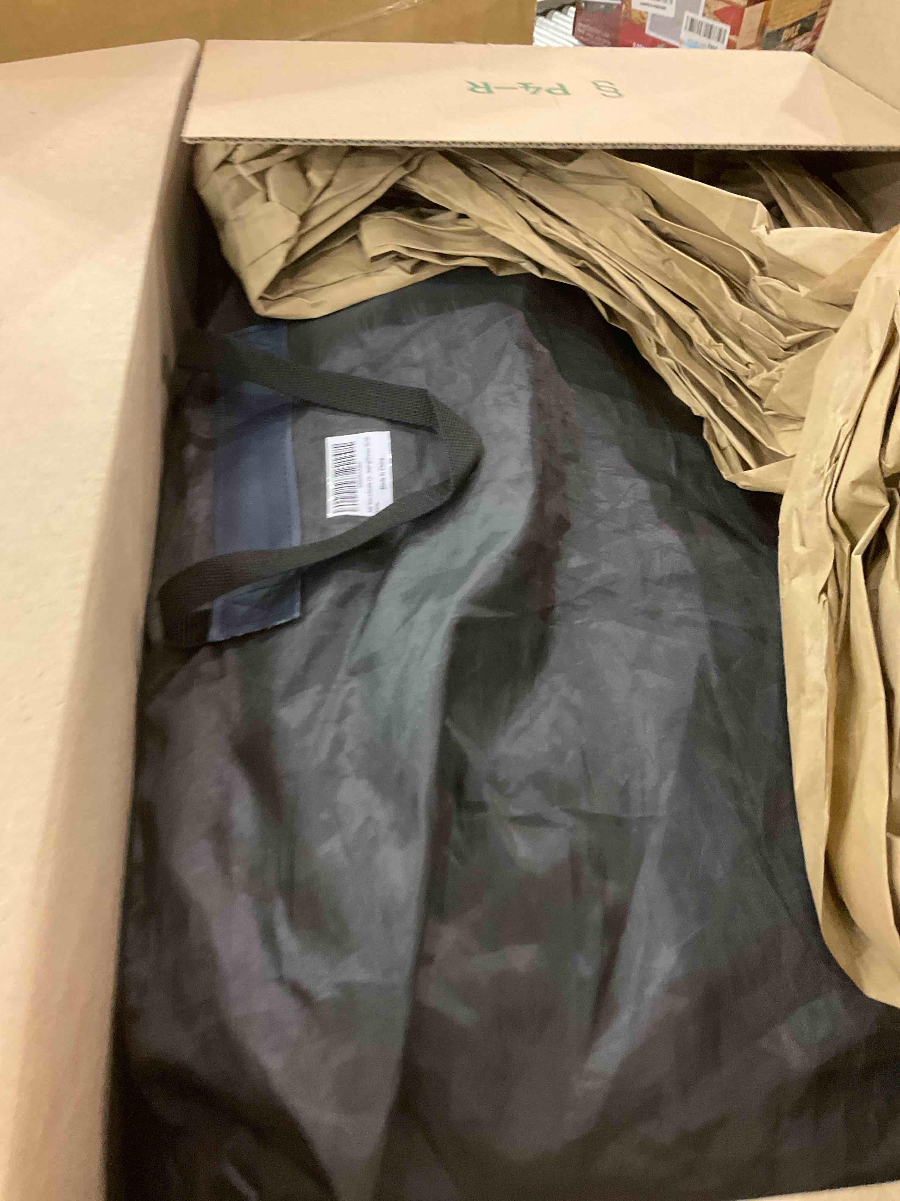 https://s3.amazonaws.com/lotting-images-prod/BargainHunt/EXS01418135_1721129018487.jpeg