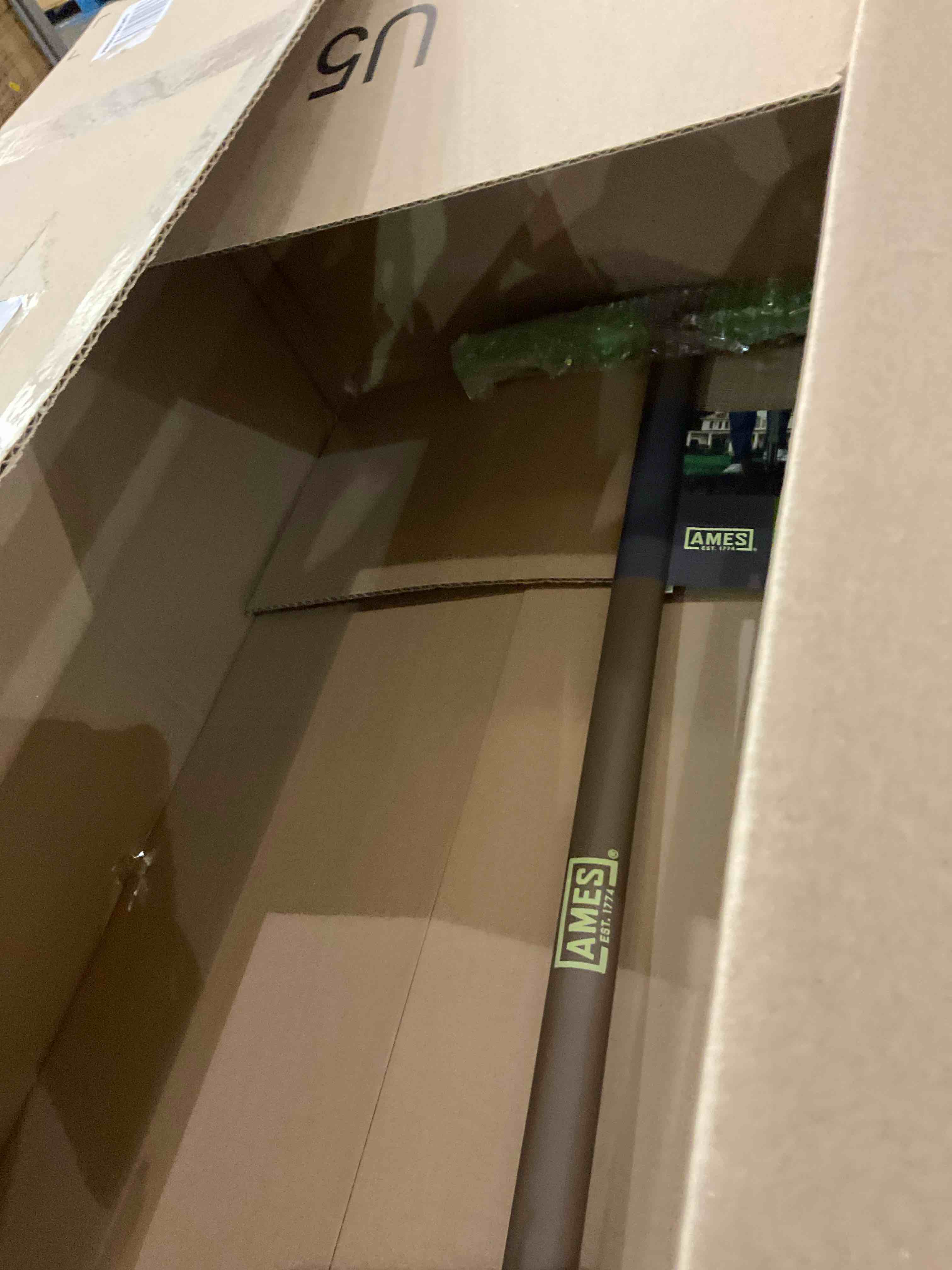 https://s3.amazonaws.com/lotting-images-prod/BargainHunt/EXS01418442_1721827564822.jpeg