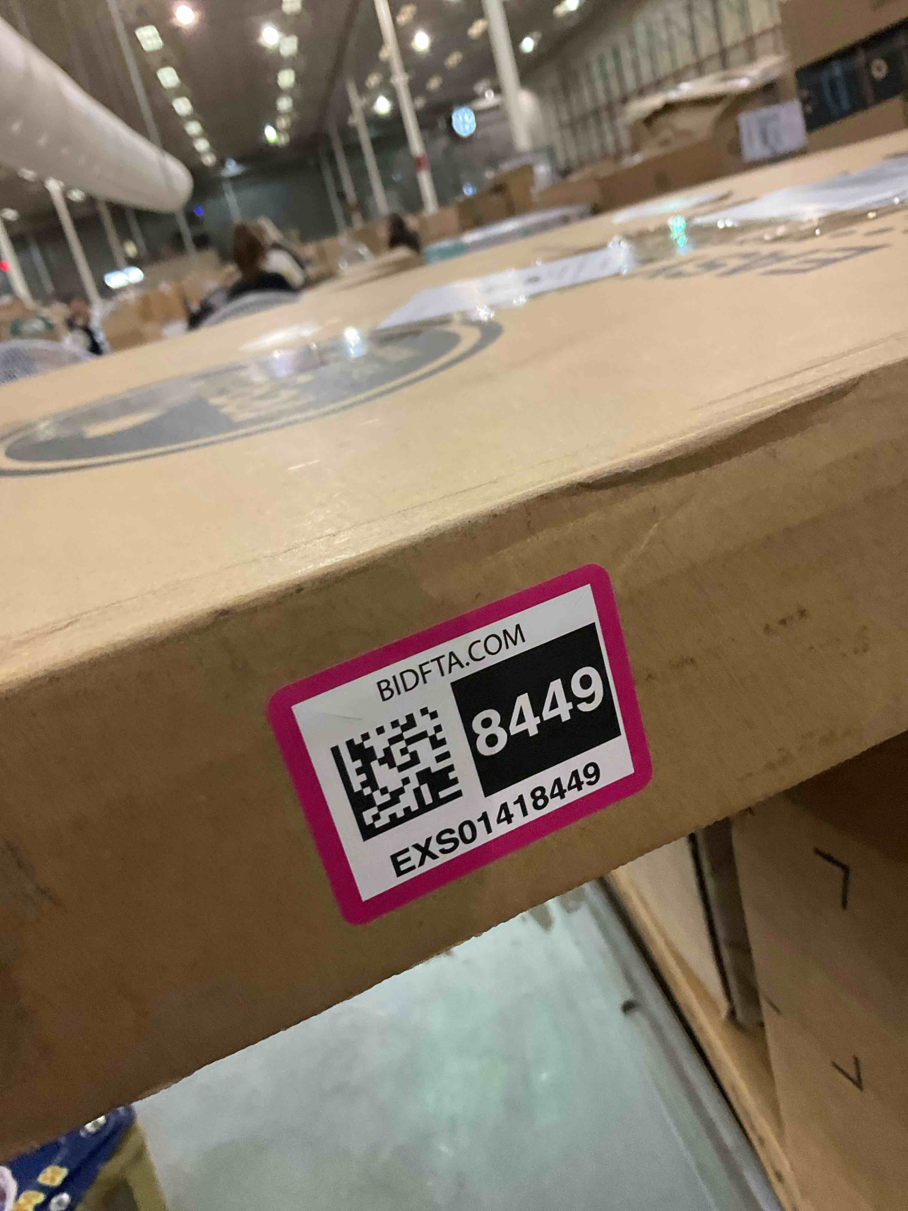 https://s3.amazonaws.com/lotting-images-prod/BargainHunt/EXS01418449_1721828722750.jpeg