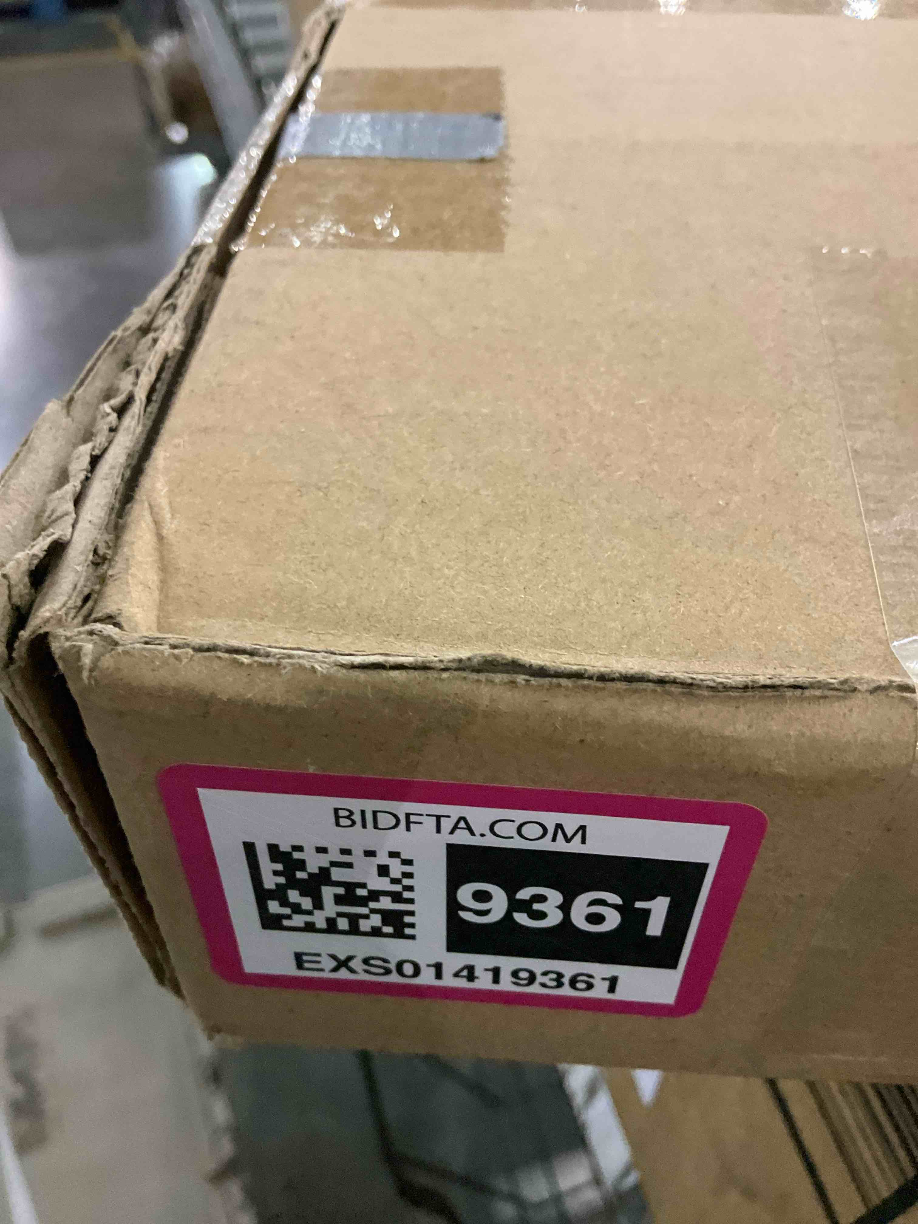 https://s3.amazonaws.com/lotting-images-prod/BargainHunt/EXS01419361_1722598434397.jpeg