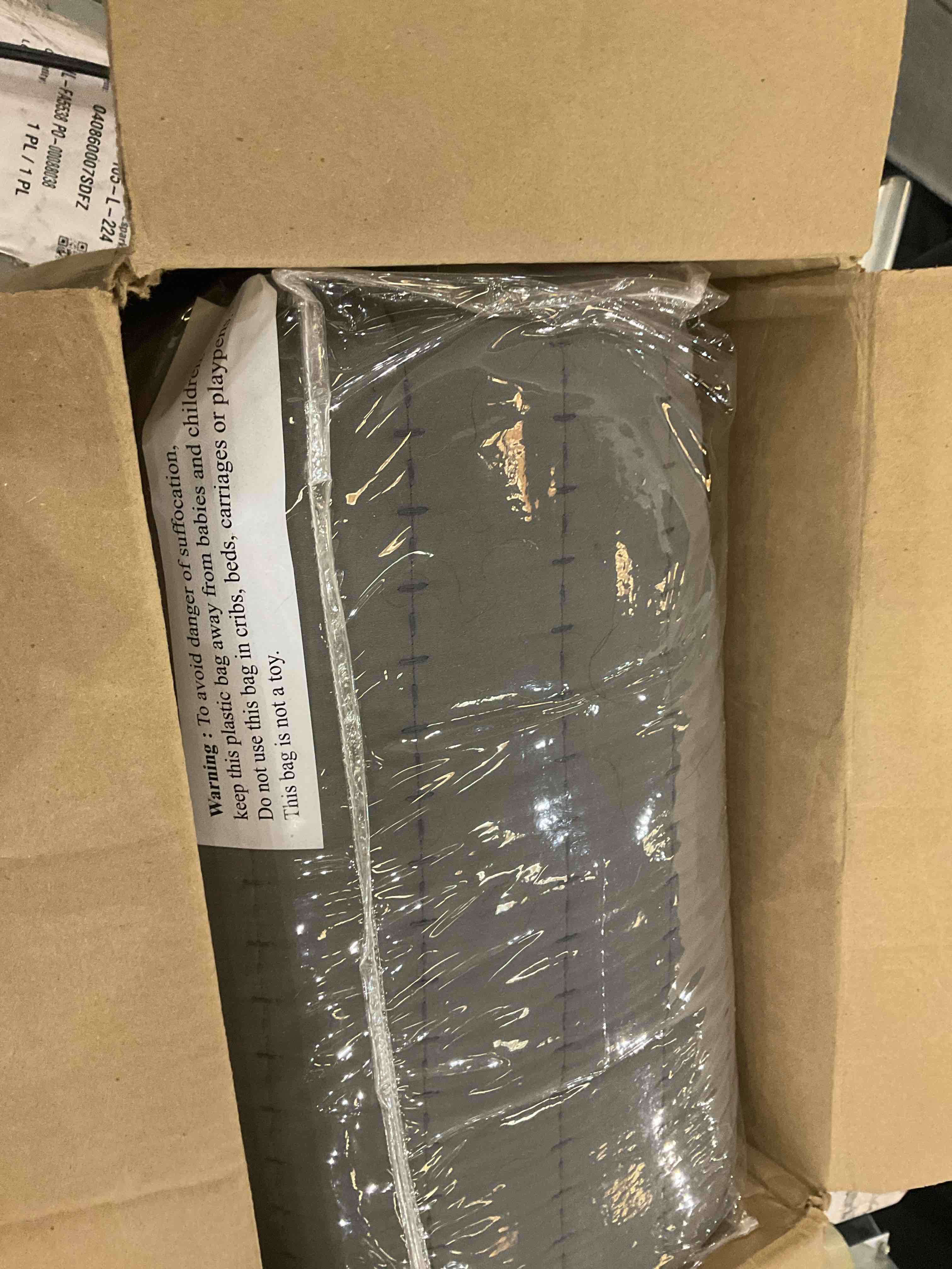 https://s3.amazonaws.com/lotting-images-prod/BargainHunt/EXS01419819_1721658391076.jpeg