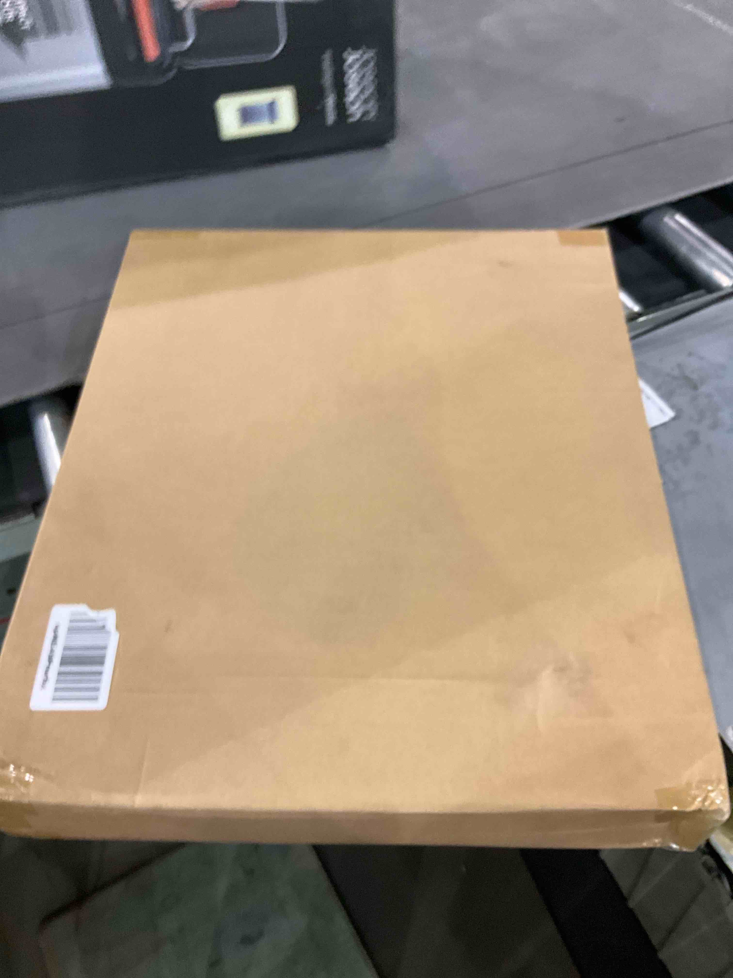 https://s3.amazonaws.com/lotting-images-prod/BargainHunt/EXS01419875_1721733640828.jpeg