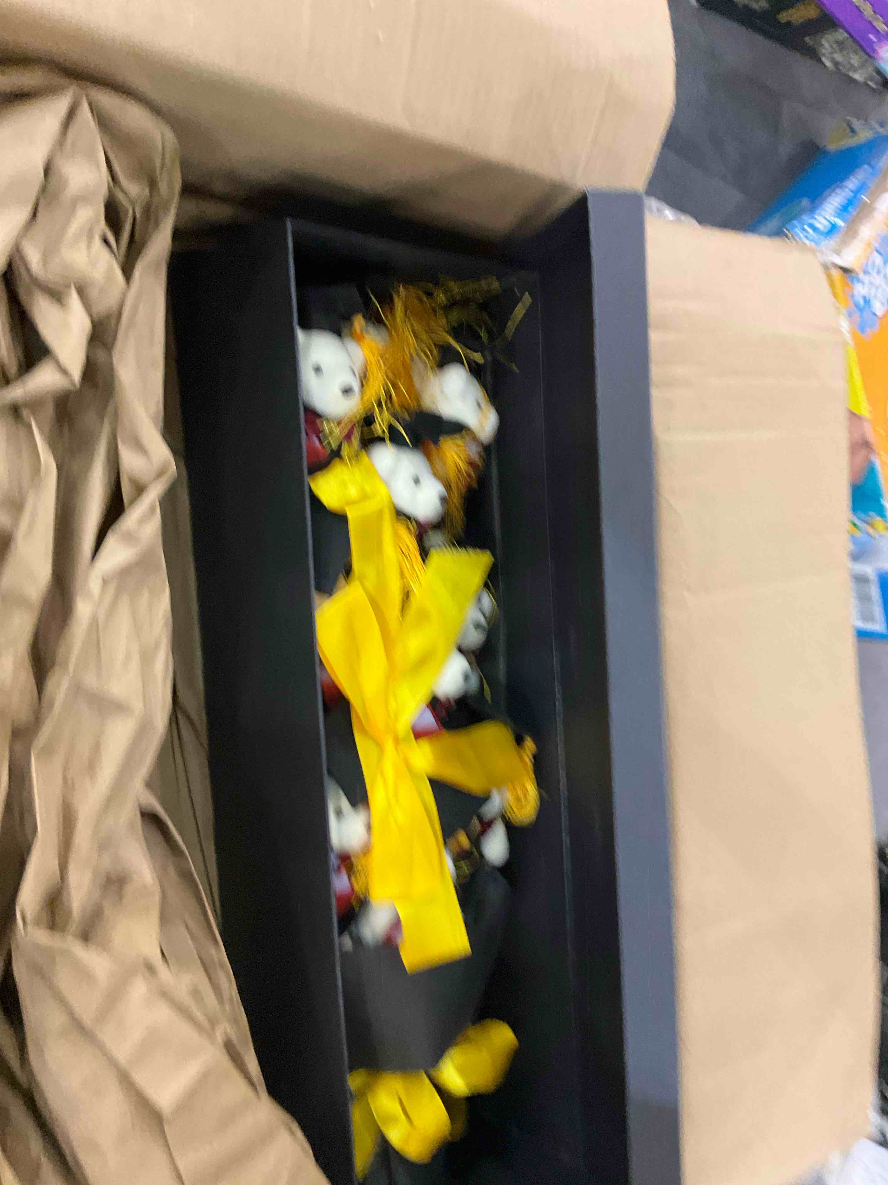 https://s3.amazonaws.com/lotting-images-prod/BargainHunt/EXS01419880_1721734376012.jpeg